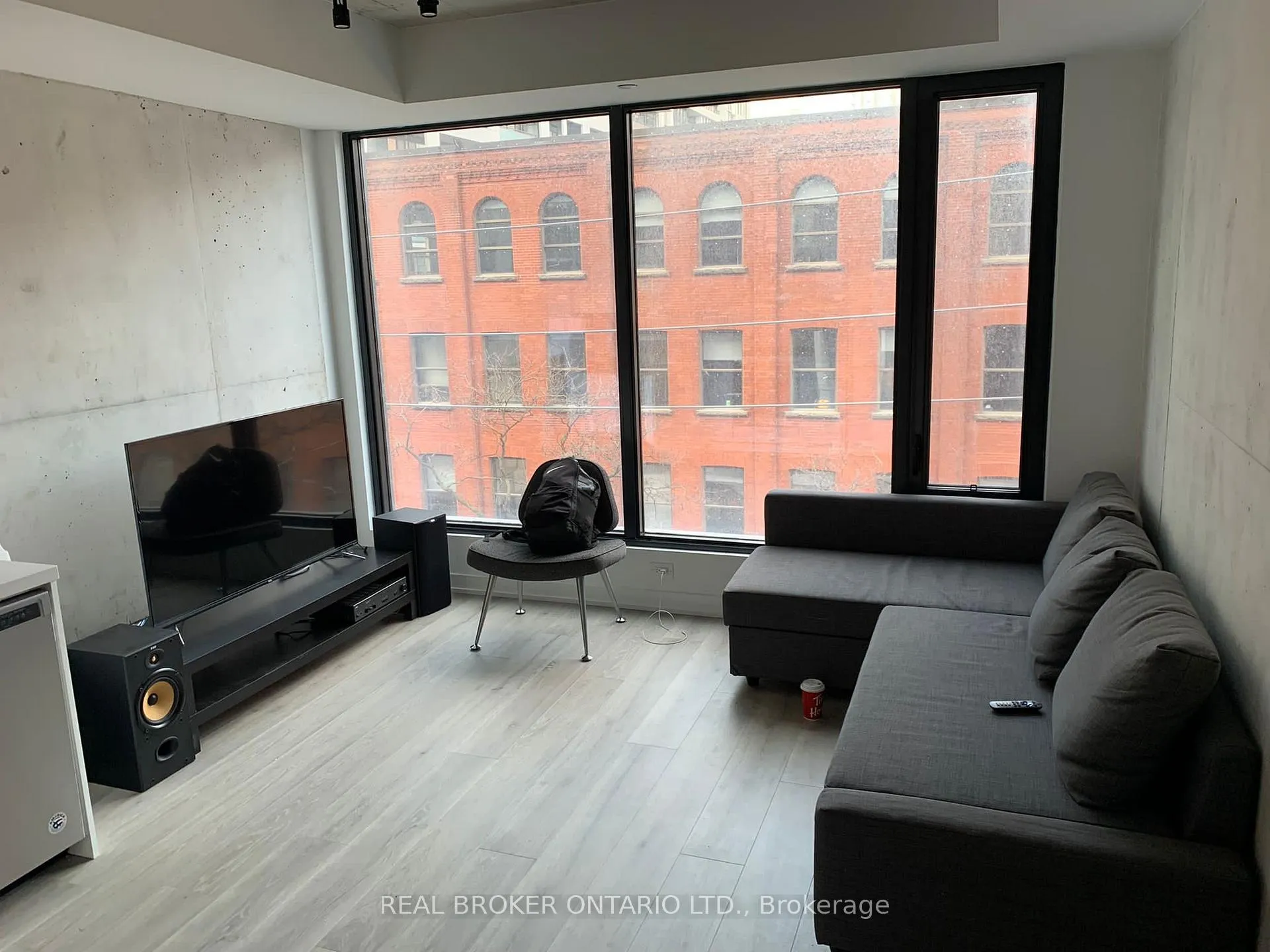 Photo 3 of Unit 316, 55 Ontario Street, Toronto, Moss Park — HOMEH