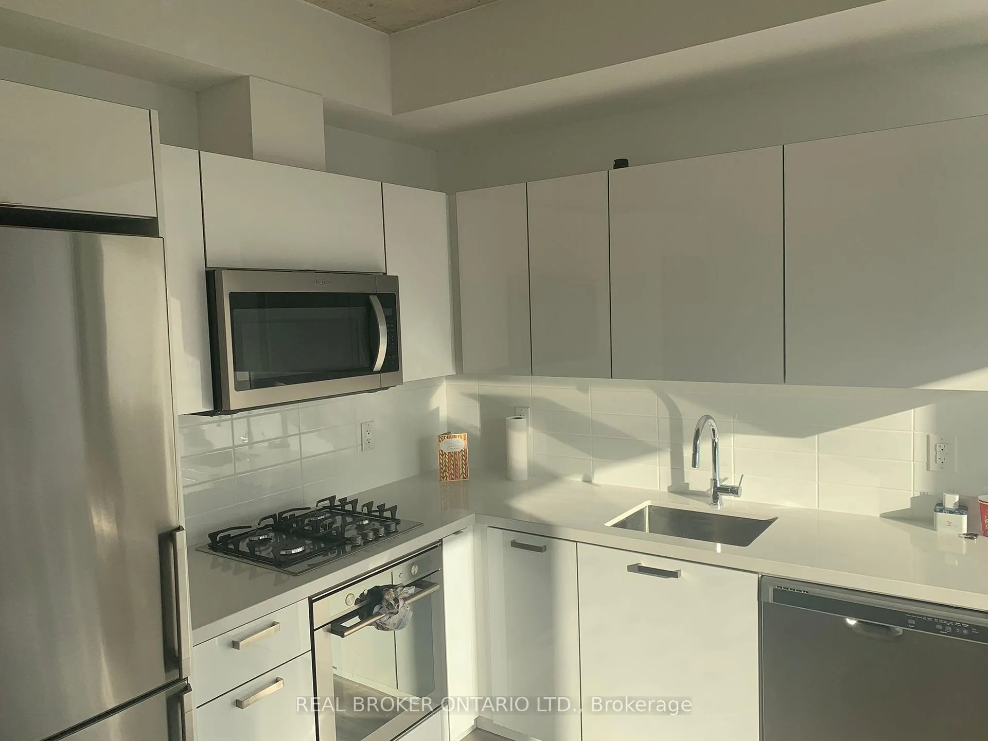 Photo 6 of Unit 316, 55 Ontario Street, Toronto, Moss Park — HOMEH