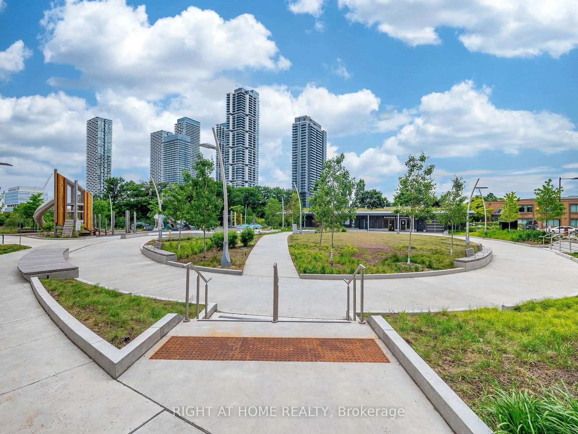 Photo 2 of Unit 3003, 2920 highway 7 Road, Vaughan, Vaughan Corporate Centre — HOMEH