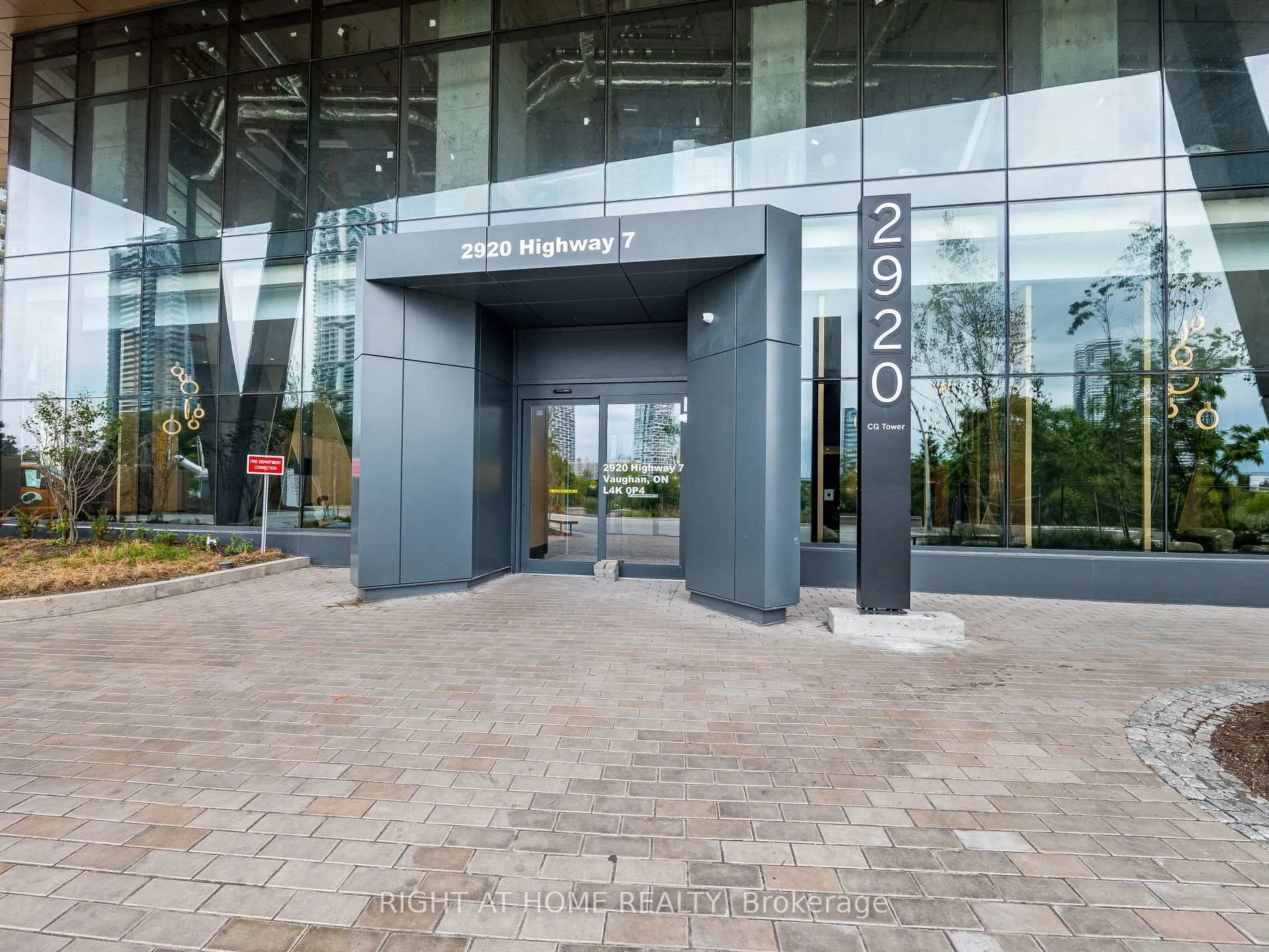 Photo 5 of Unit 3003, 2920 highway 7 Road, Vaughan, Vaughan Corporate Centre — HOMEH