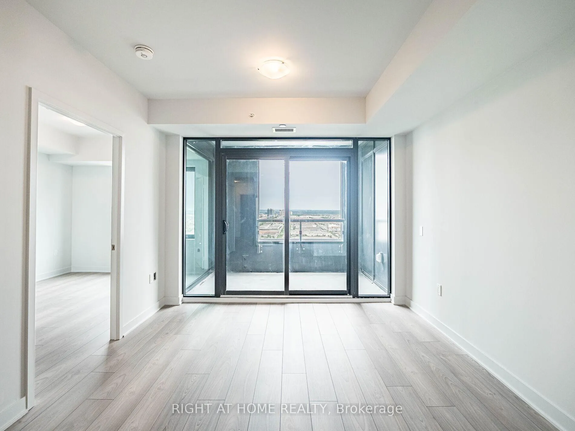 Photo 20 of Unit 3003, 2920 highway 7 Road, Vaughan, Vaughan Corporate Centre — HOMEH