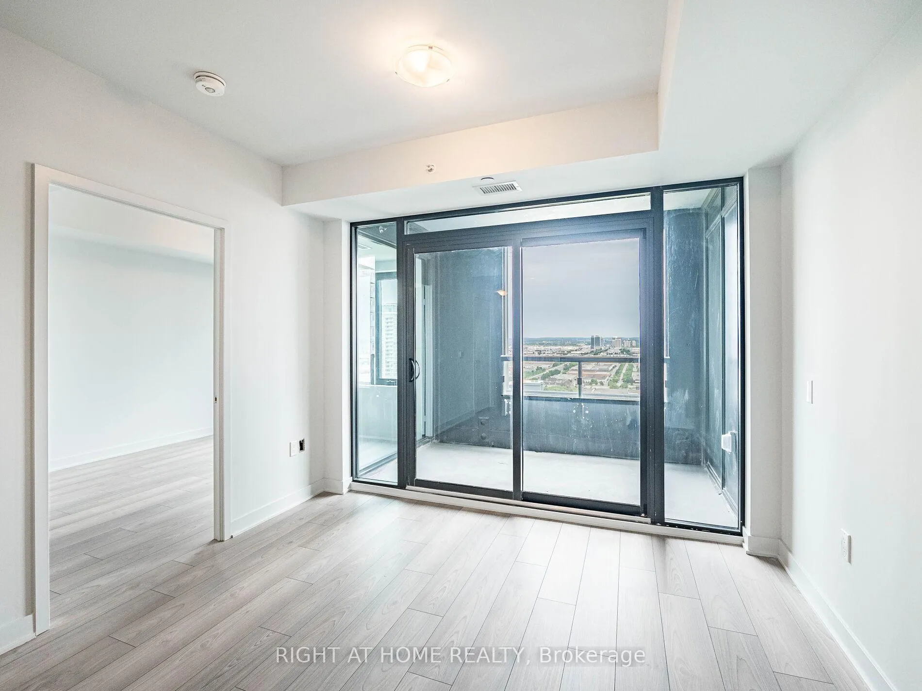 Photo 22 of Unit 3003, 2920 highway 7 Road, Vaughan, Vaughan Corporate Centre — HOMEH