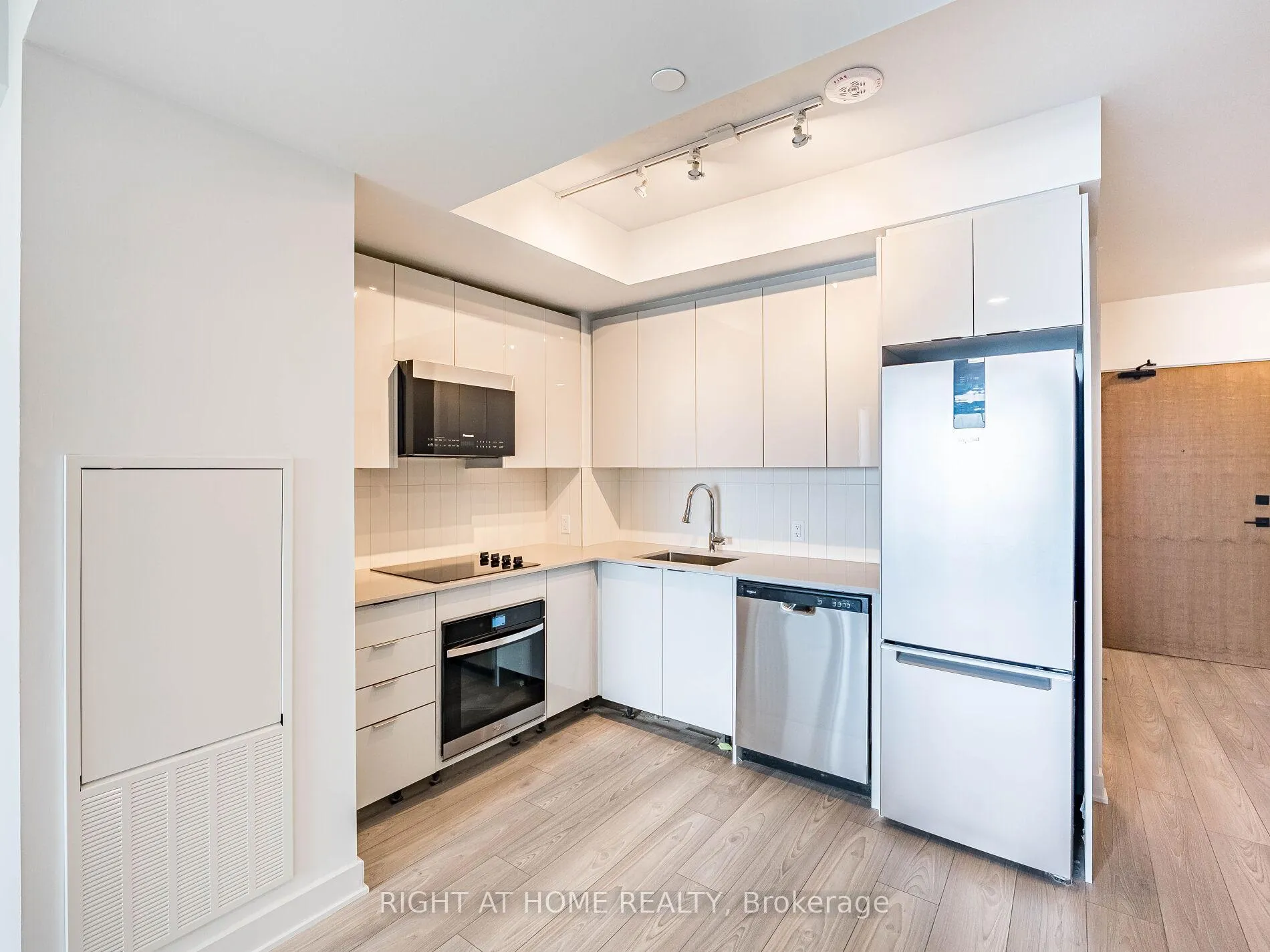 Photo 27 of Unit 3003, 2920 highway 7 Road, Vaughan, Vaughan Corporate Centre — HOMEH