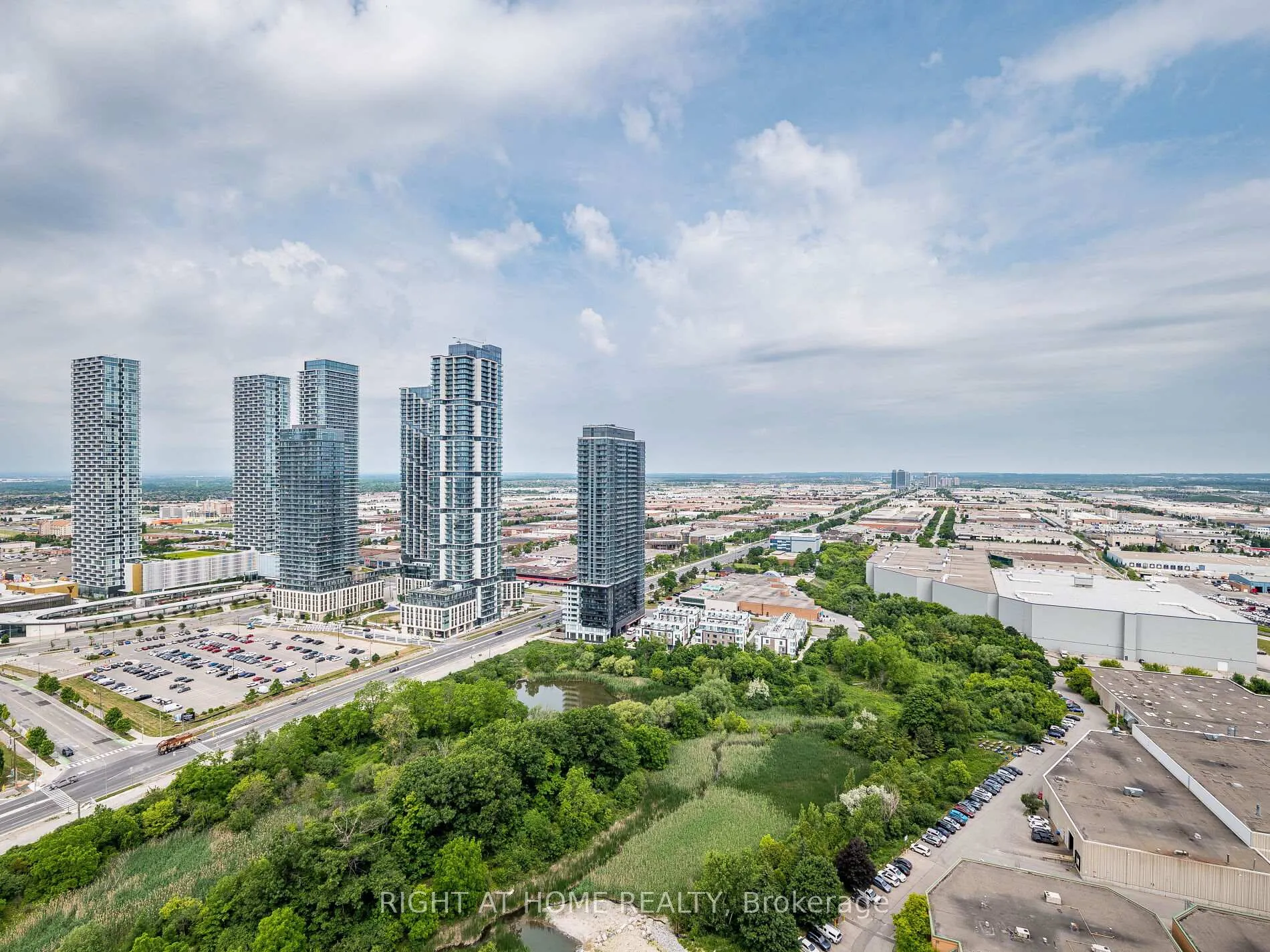 Photo 48 of Unit 3003, 2920 highway 7 Road, Vaughan, Vaughan Corporate Centre — HOMEH
