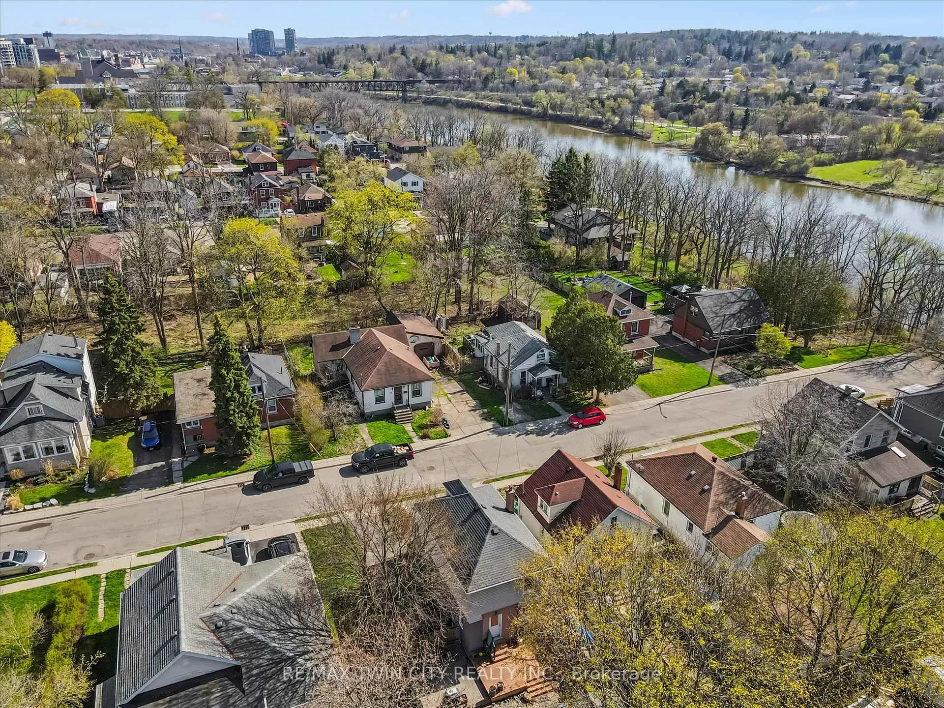 Photo 25 of 15 Waterside Avenue, Cambridge — HOMEH