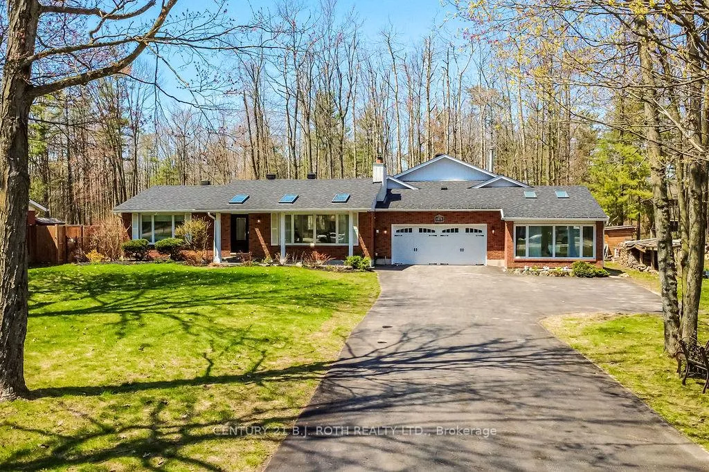 Front of 1078 Sunnidale Road