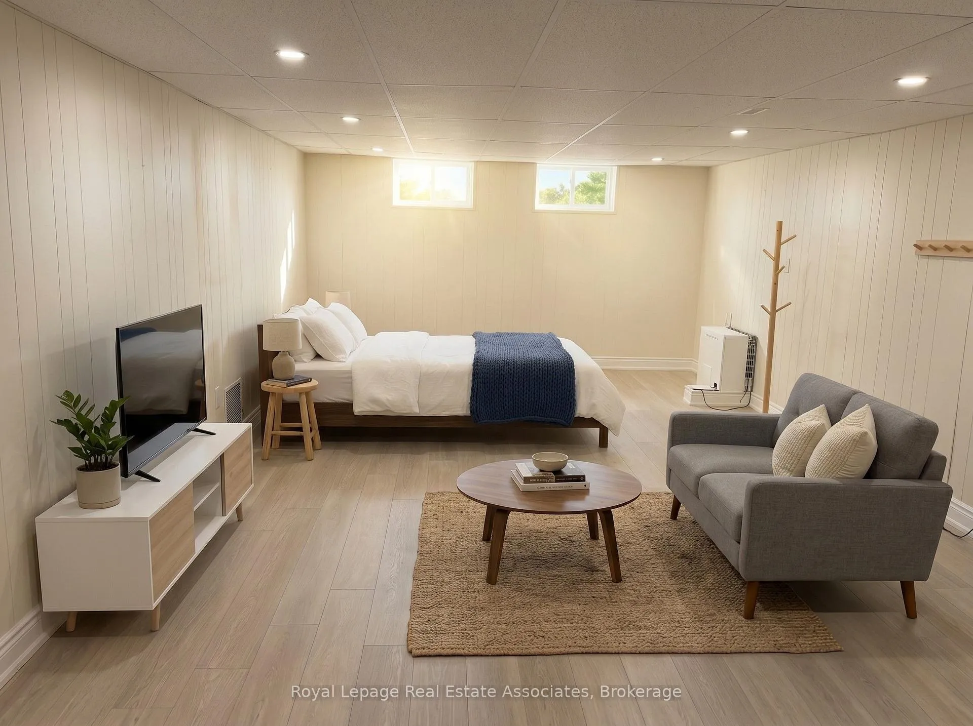 Photo 3 of Unit Lower, 60 Toby Crescent, Hamilton, Huntington — HOMEH