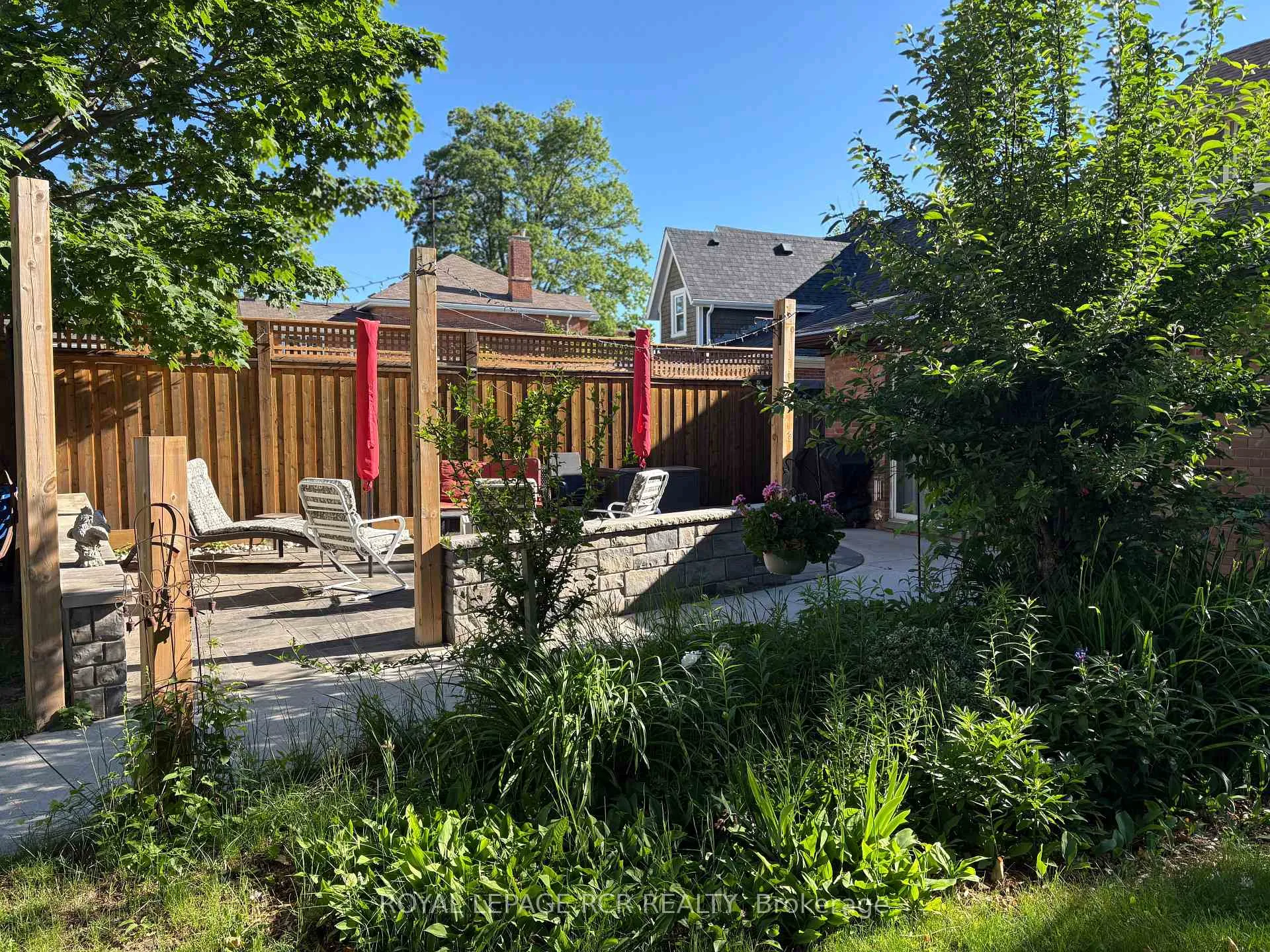 Photo 44 of 42 First Street, Orangeville — HOMEH