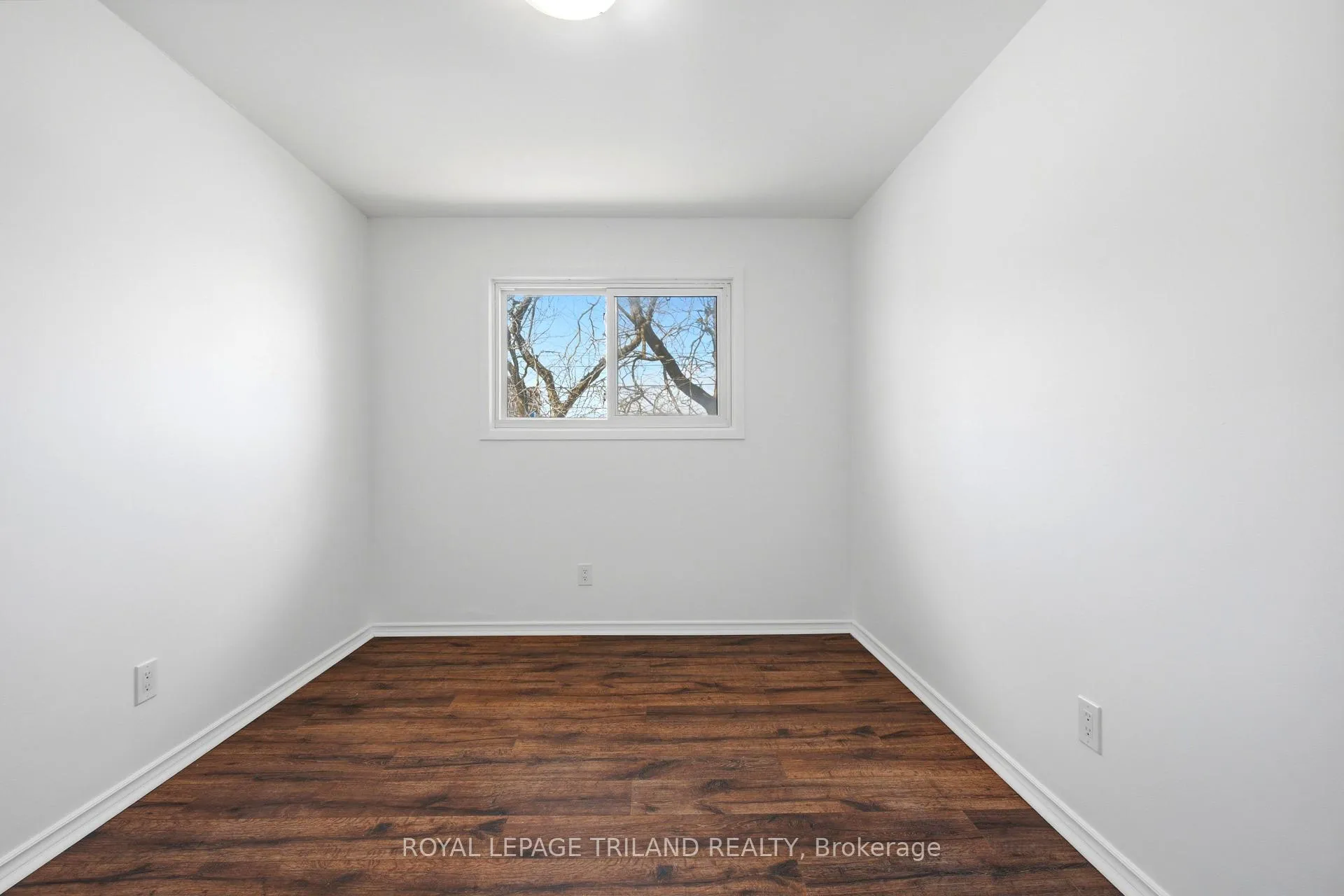 Photo 9 of Unit 6, 66 Willow Road, Guelph, Junction/Onward Willow — HOMEH
