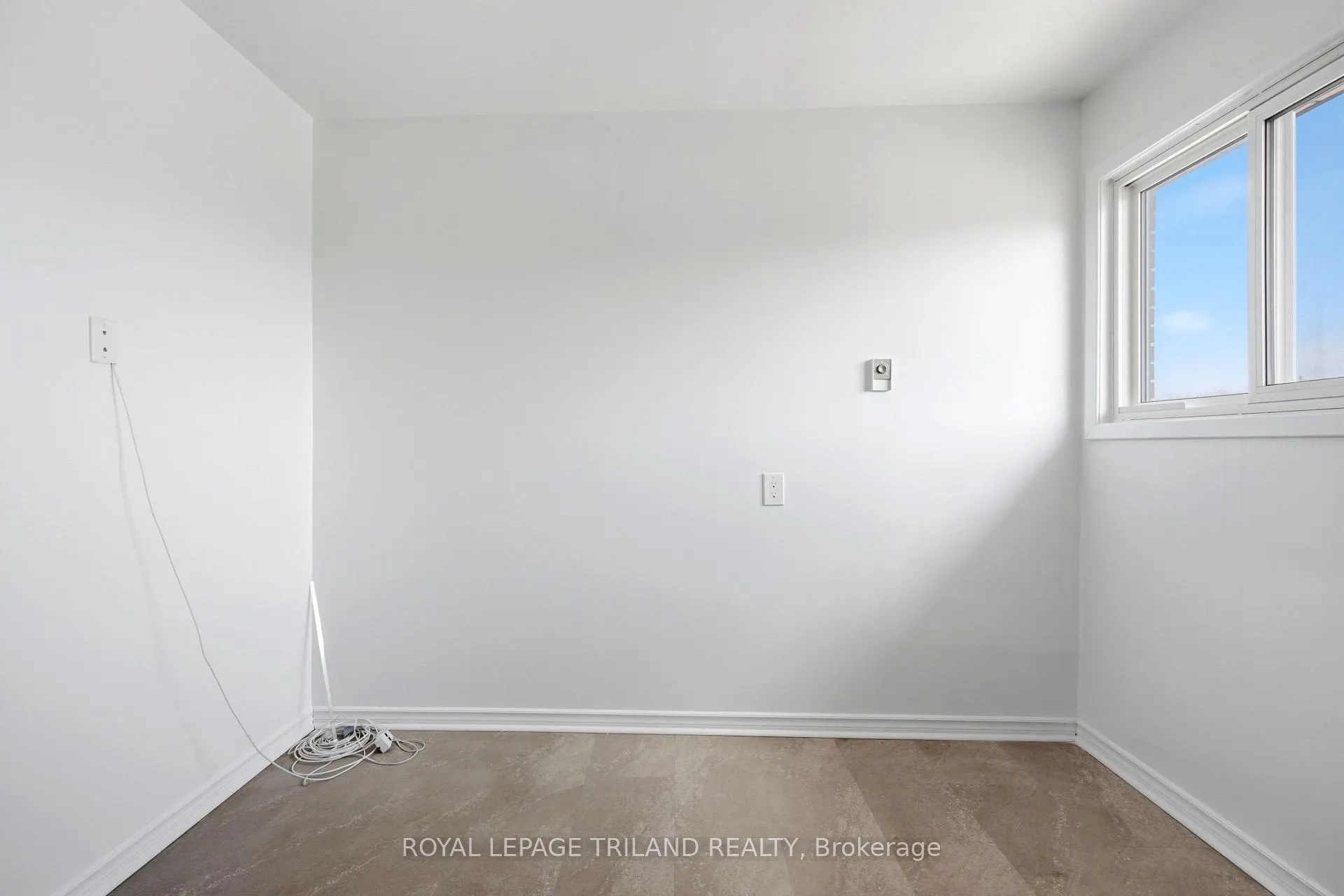 Photo 16 of Unit 6, 66 Willow Road, Guelph, Junction/Onward Willow — HOMEH