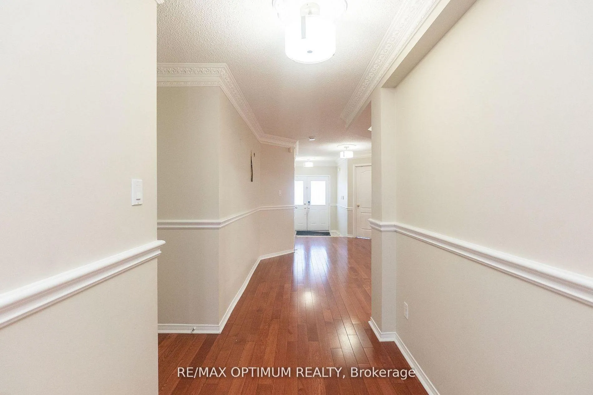 Photo 9 of 12 Humbolt Crescent, Brampton, Fletcher's Meadow — HOMEH