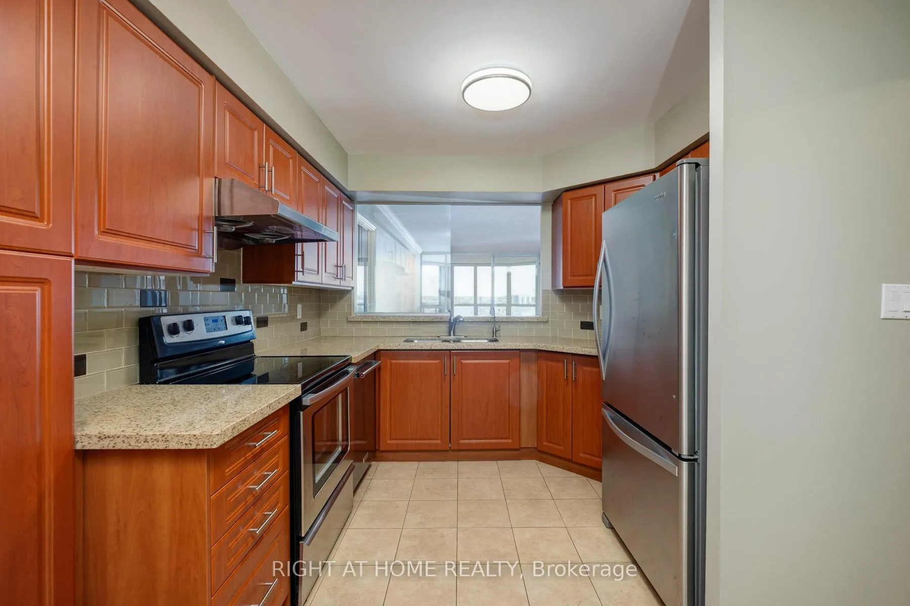 Photo 14 of Unit 1116, 610 Bullock Drive, Markham, Markville — HOMEH