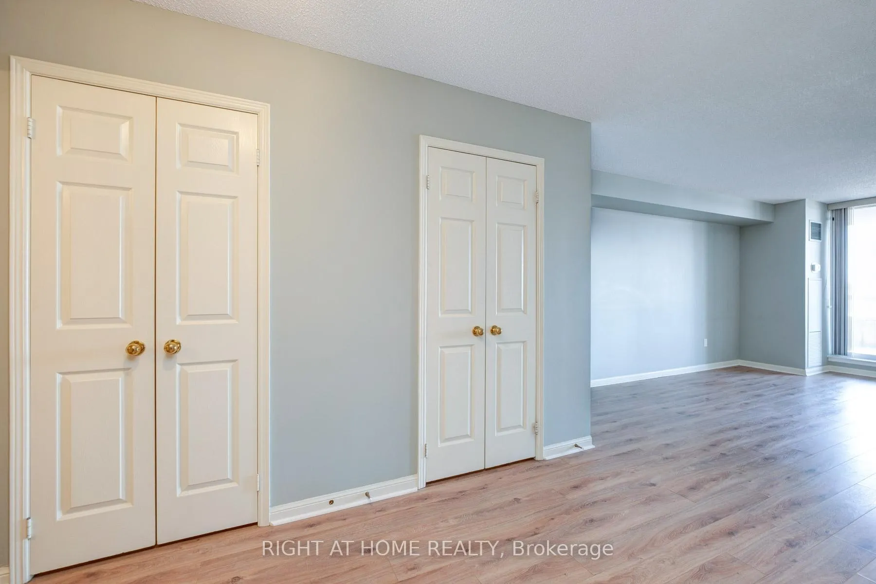 Photo 23 of Unit 1116, 610 Bullock Drive, Markham, Markville — HOMEH
