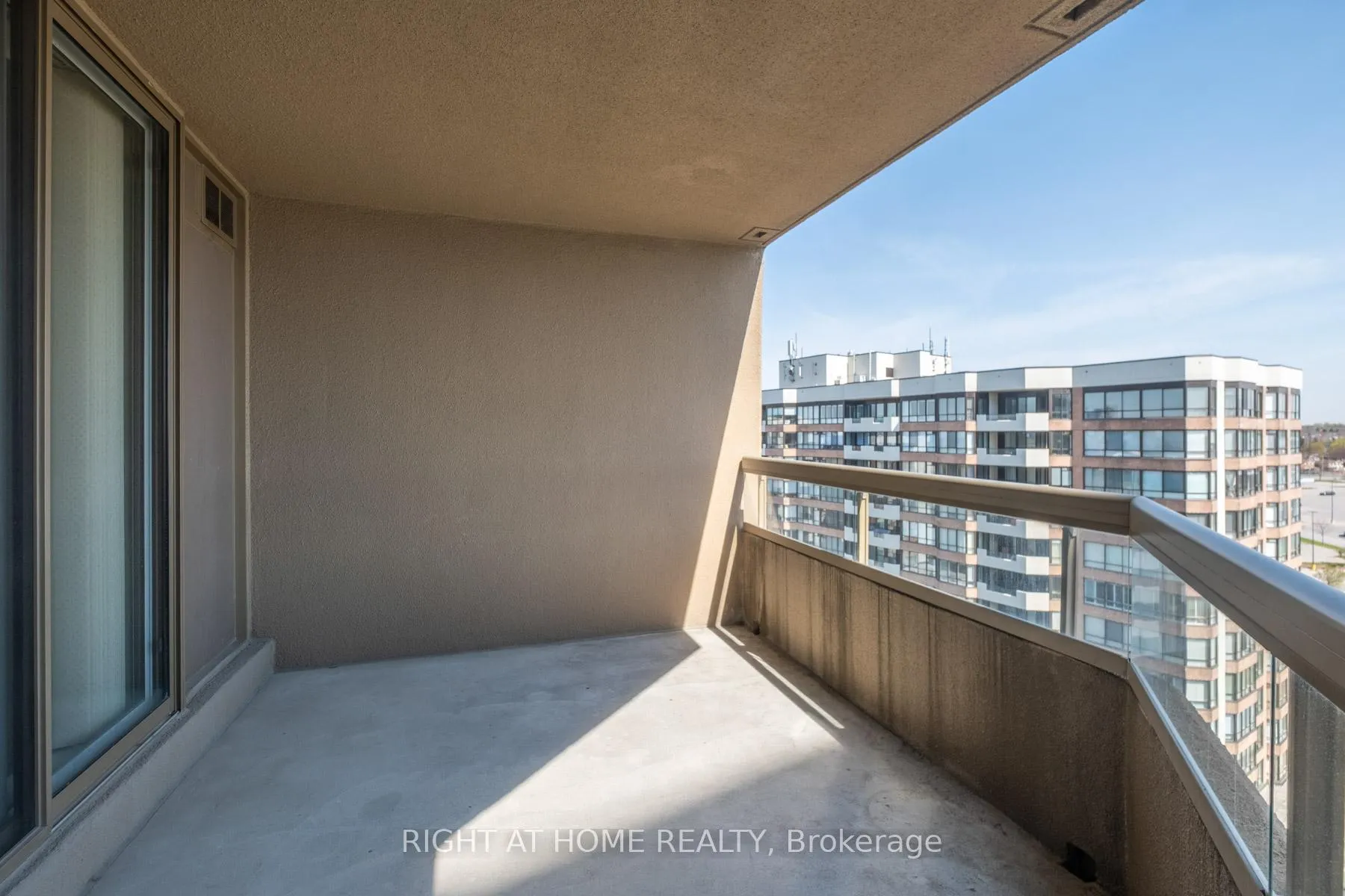 Photo 28 of Unit 1116, 610 Bullock Drive, Markham, Markville — HOMEH