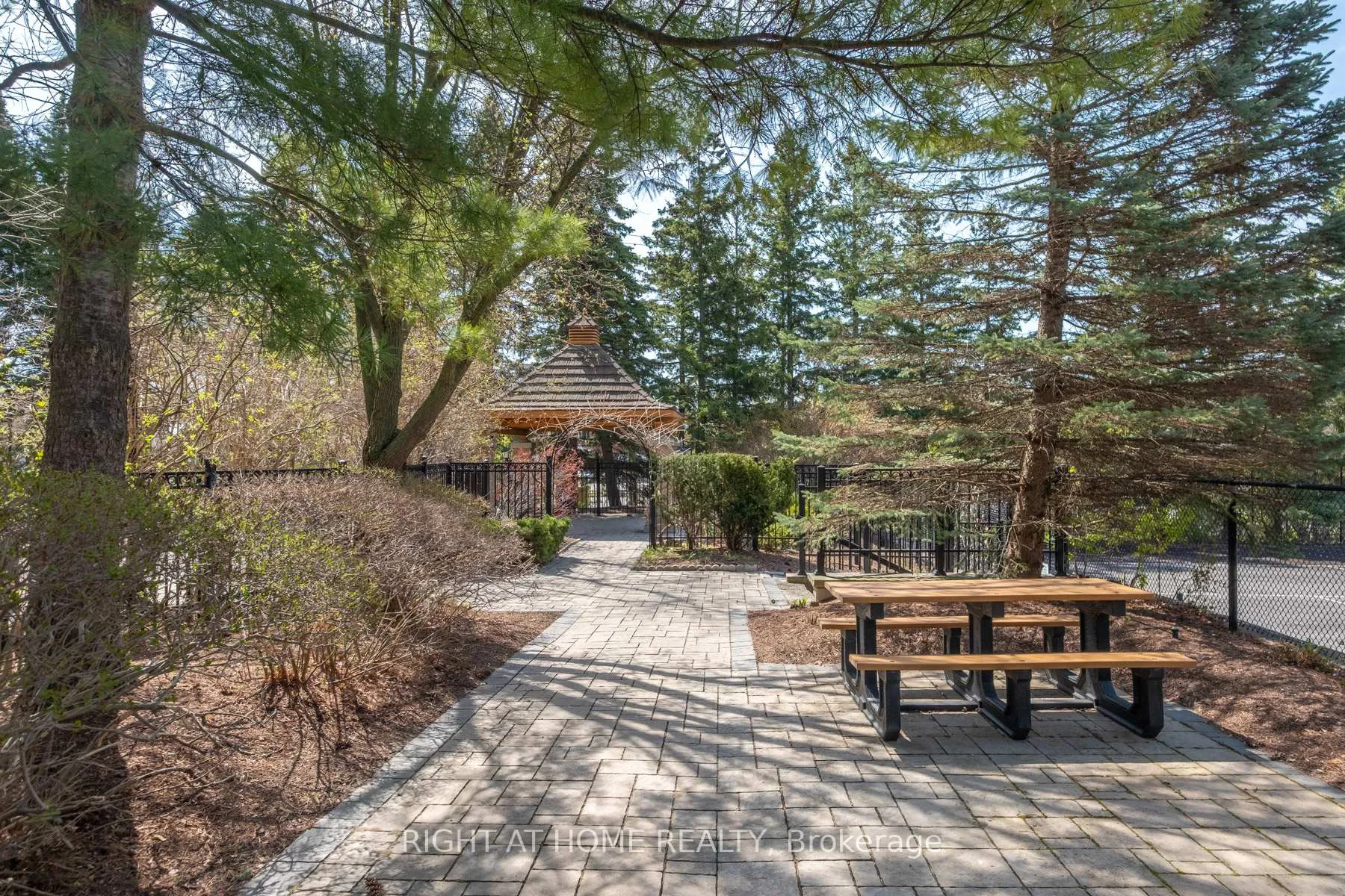 Photo 32 of Unit 1116, 610 Bullock Drive, Markham, Markville — HOMEH
