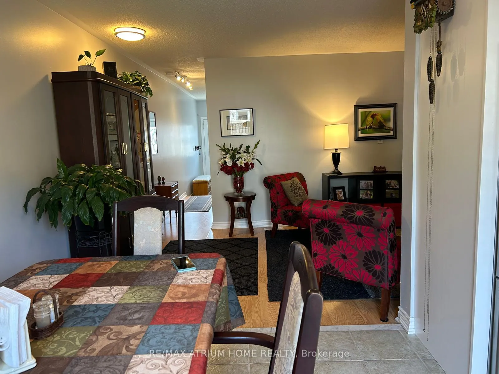 Photo 7 of 42 Zokol Drive, Aurora, Bayview Northeast — HOMEH