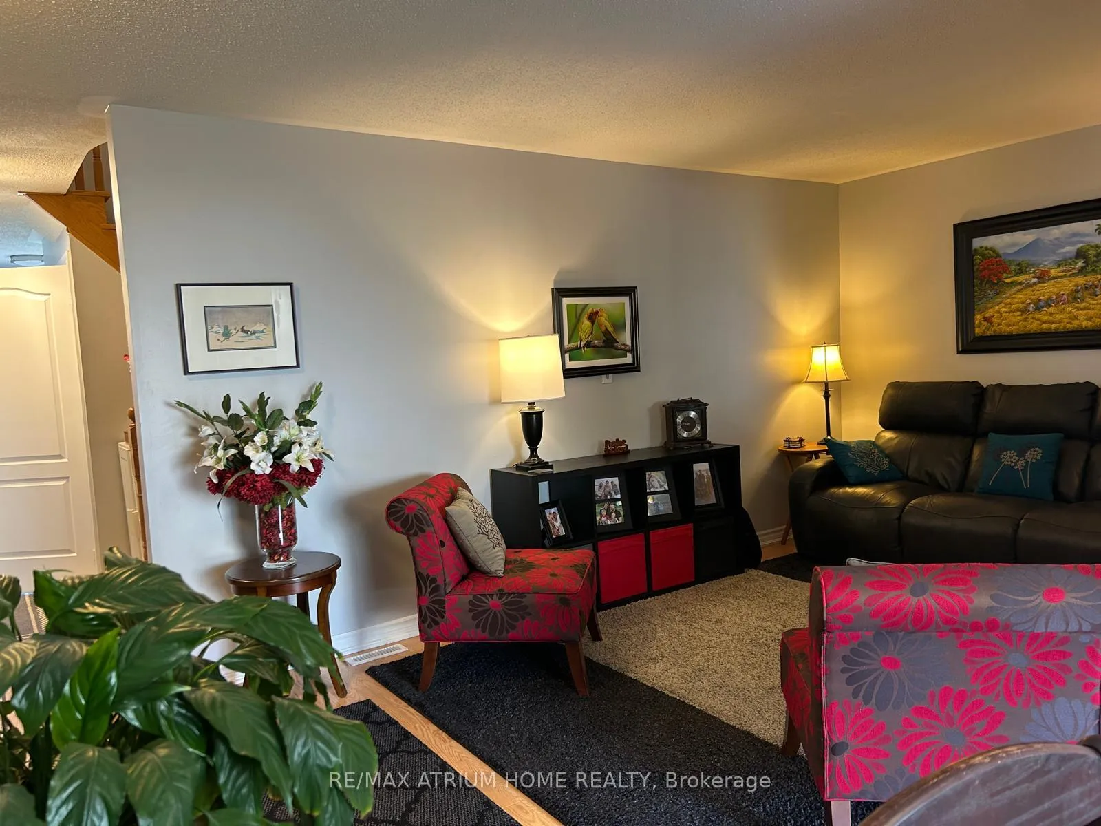 Photo 9 of 42 Zokol Drive, Aurora, Bayview Northeast — HOMEH