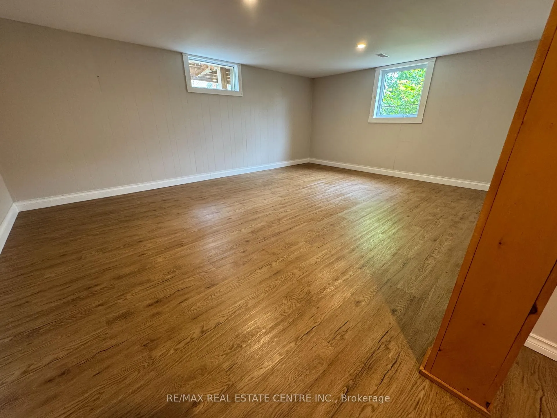 Photo 13 of Unit Basement, 456 Speedvale ( Basement ) Avenue E, Guelph, Riverside Park — HOMEH
