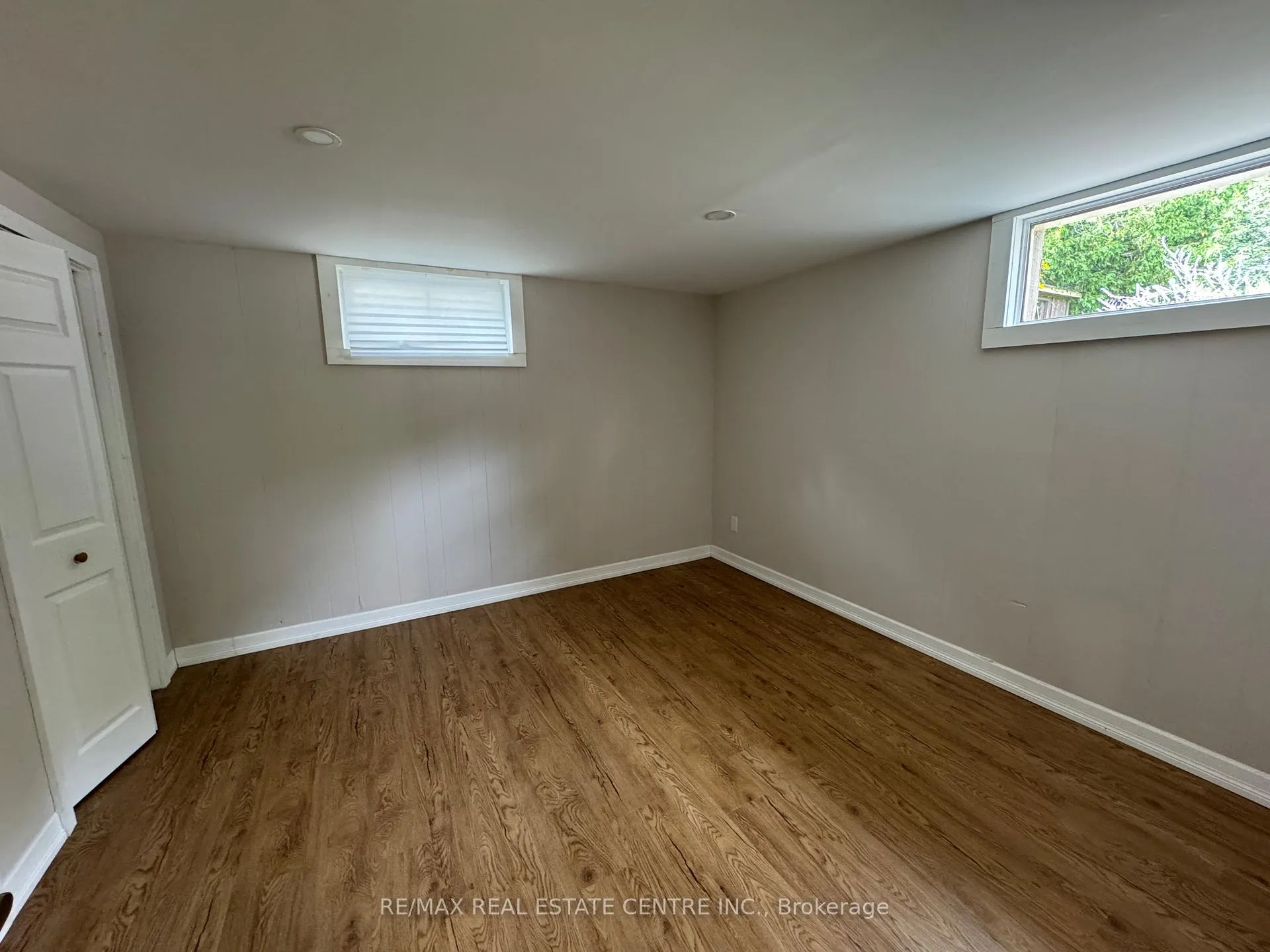 Photo 15 of Unit Basement, 456 Speedvale ( Basement ) Avenue E, Guelph, Riverside Park — HOMEH