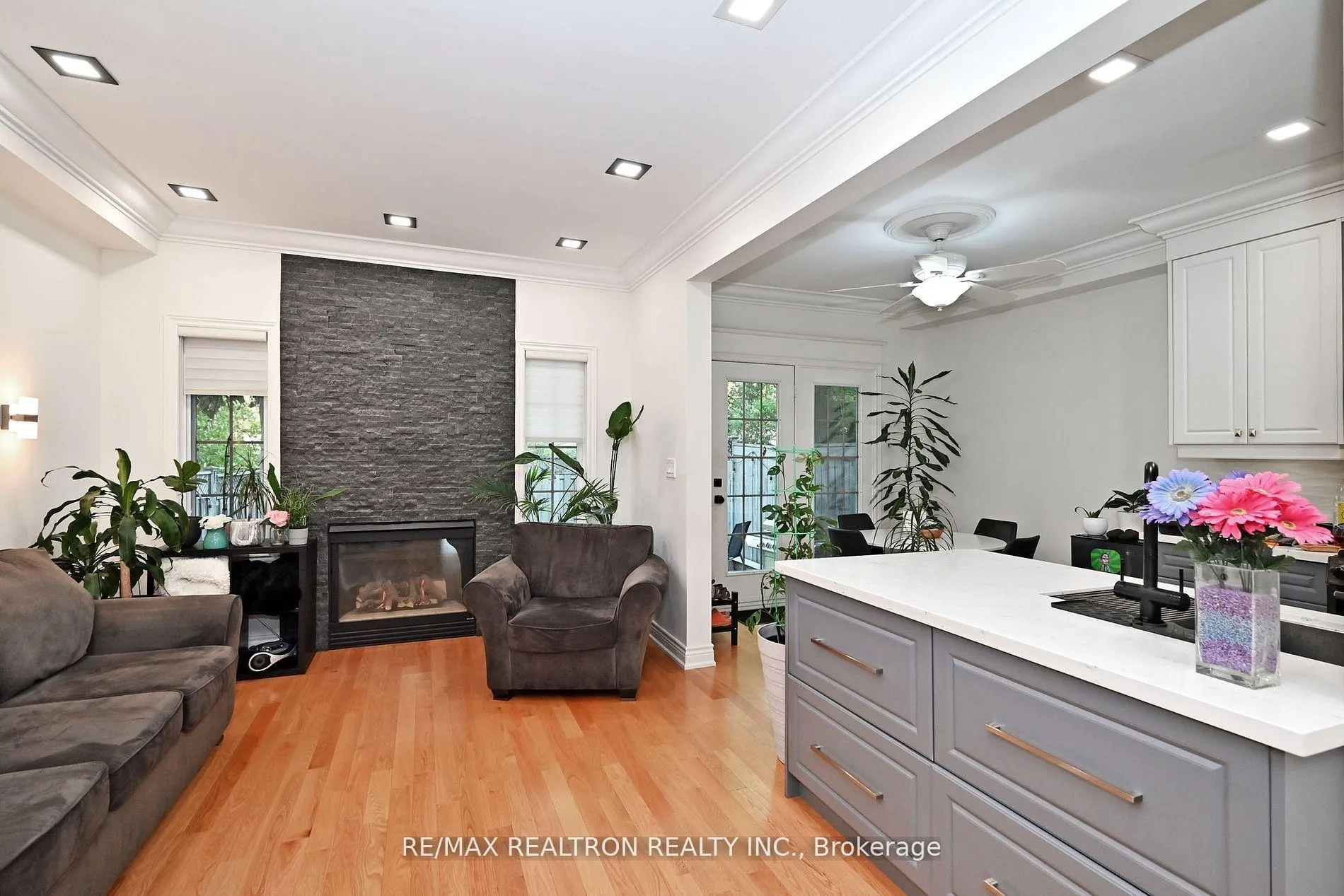 Photo 13 of 100 Kingsbridge Circle, Vaughan, Beverley Glen — HOMEH