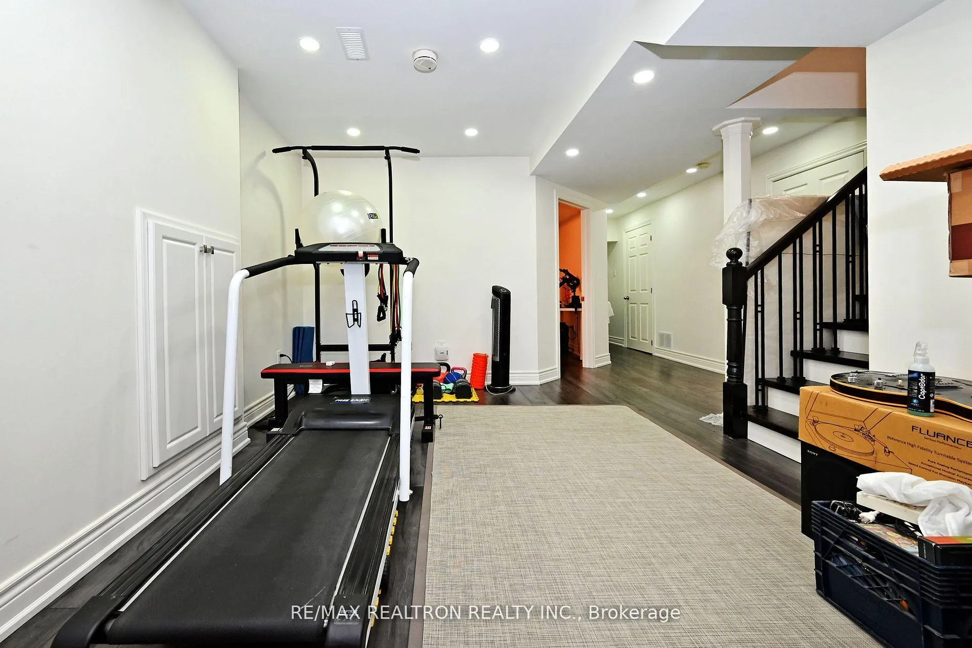Photo 36 of 100 Kingsbridge Circle, Vaughan, Beverley Glen — HOMEH