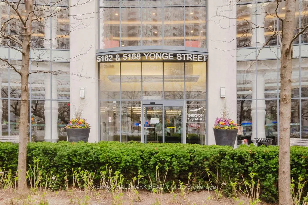 Front of Unit 3102, 5162 Yonge Street