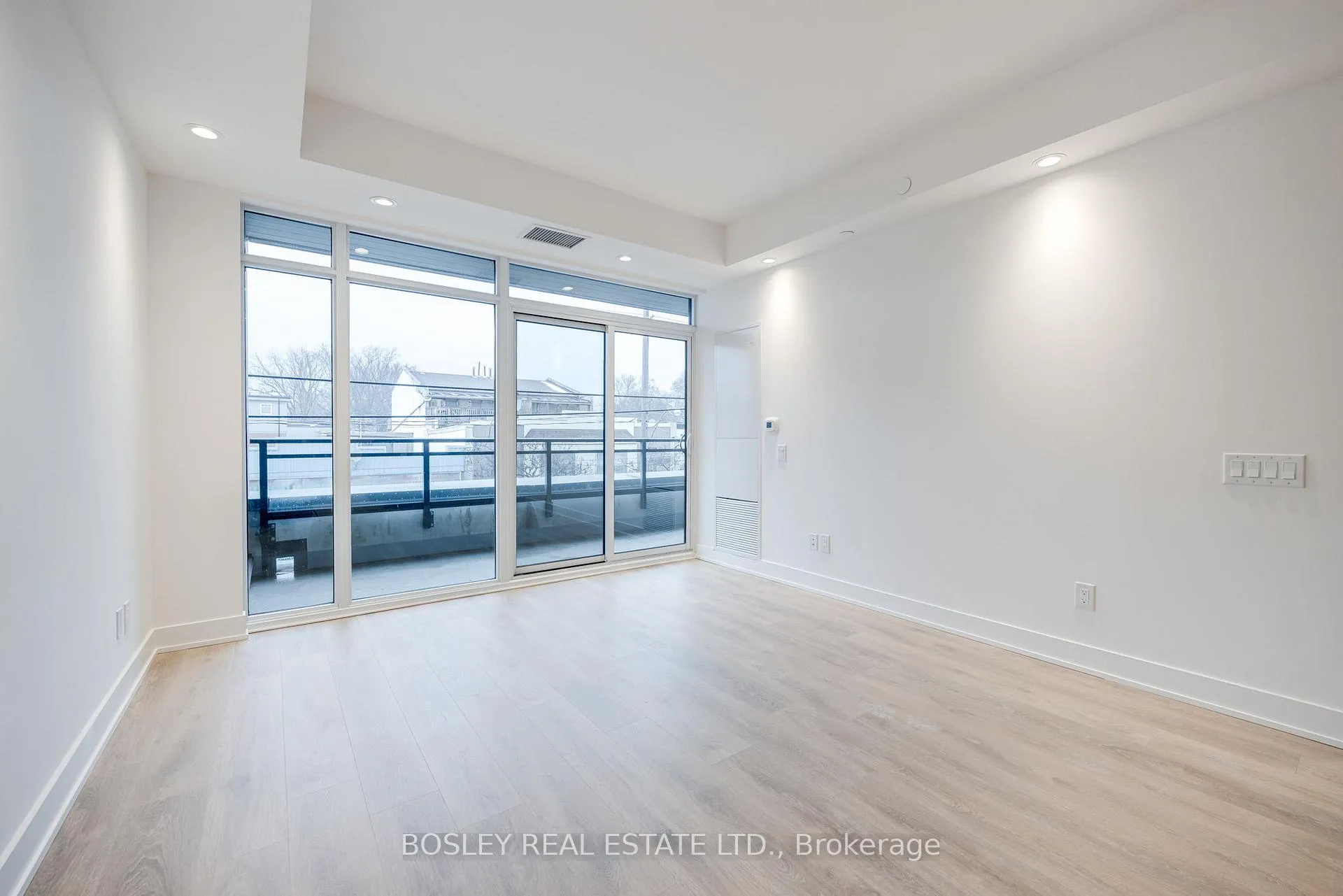 Photo 16 of Unit 204, 1285 Queen Street E, Toronto, Greenwood-Coxwell — HOMEH