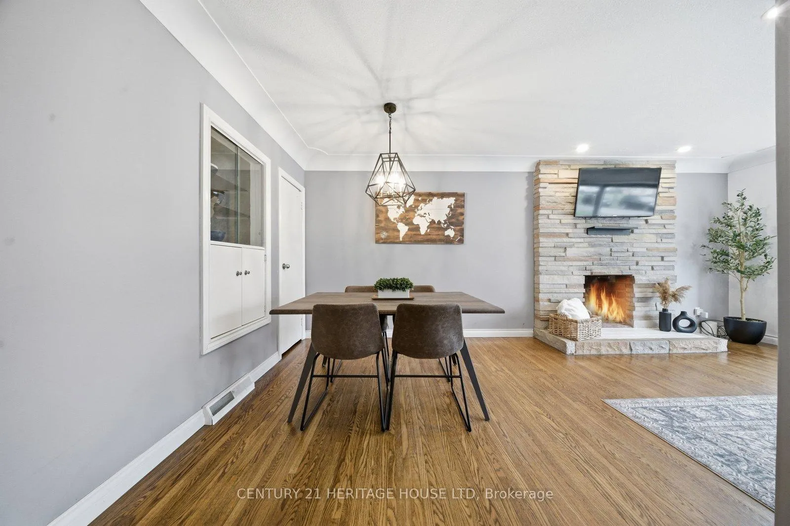 Photo 10 of 12 Stewart Drive, Brant, Burford — HOMEH