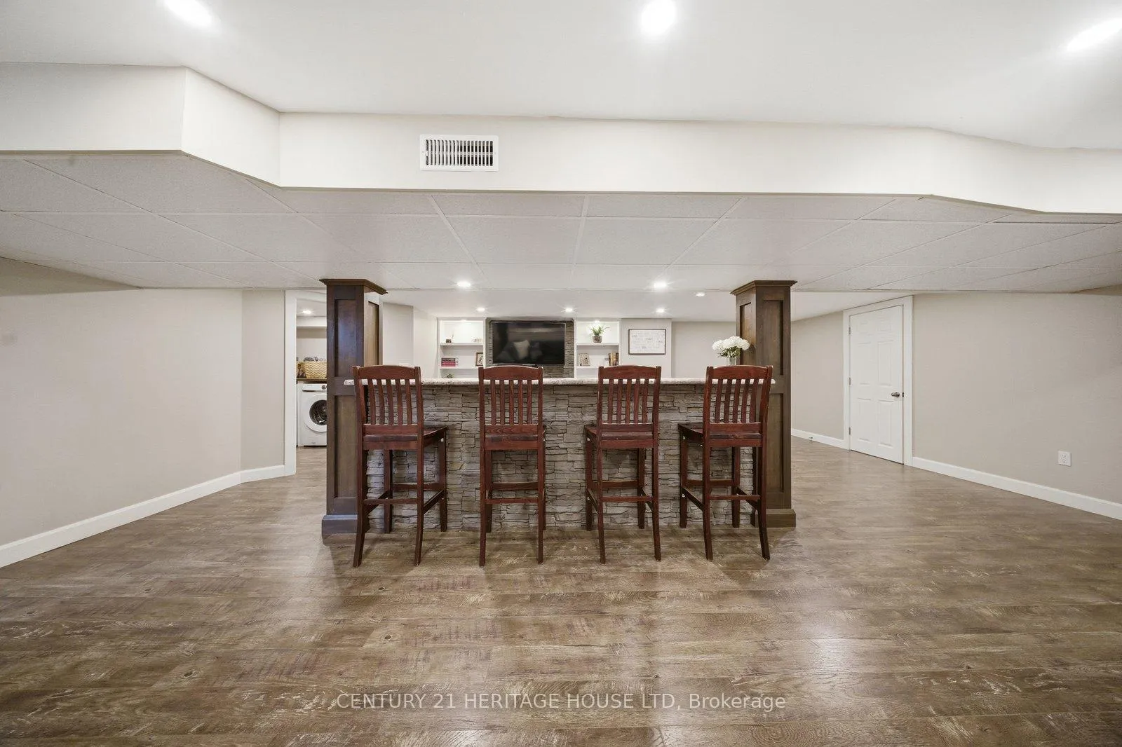 Photo 22 of 12 Stewart Drive, Brant, Burford — HOMEH