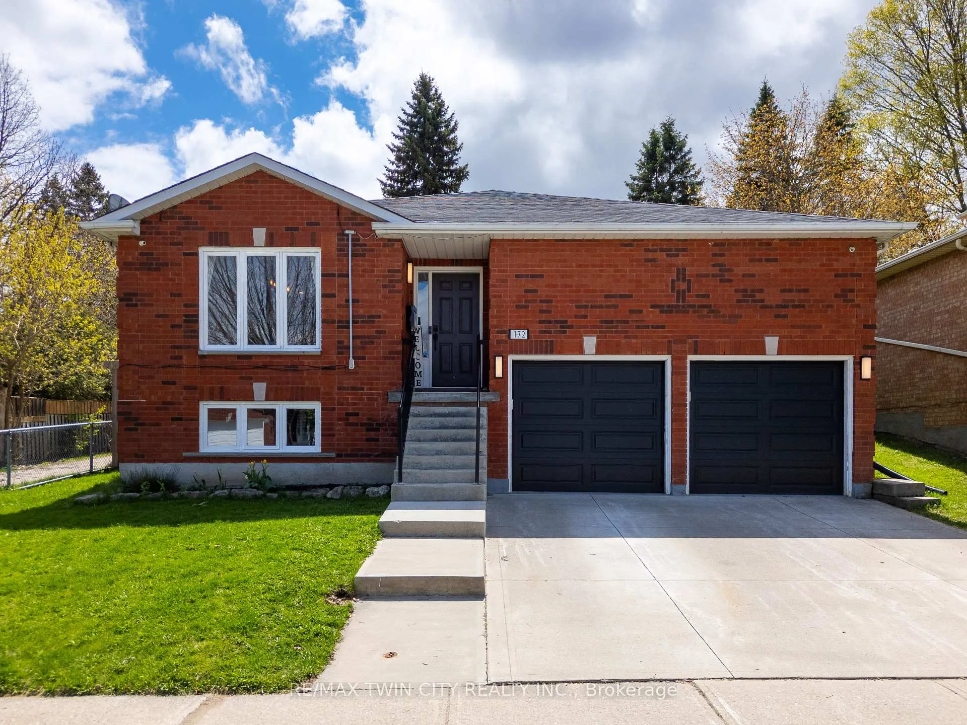 Photo 43 of 172 General Drive, Kitchener — HOMEH