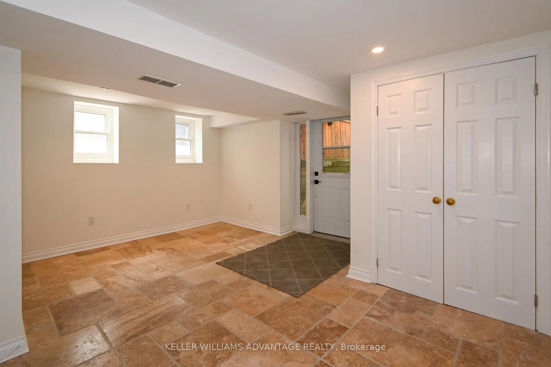 Photo 6 of Unit Back Lower, 132 Hammersmith Avenue, Toronto, The Beaches — HOMEH