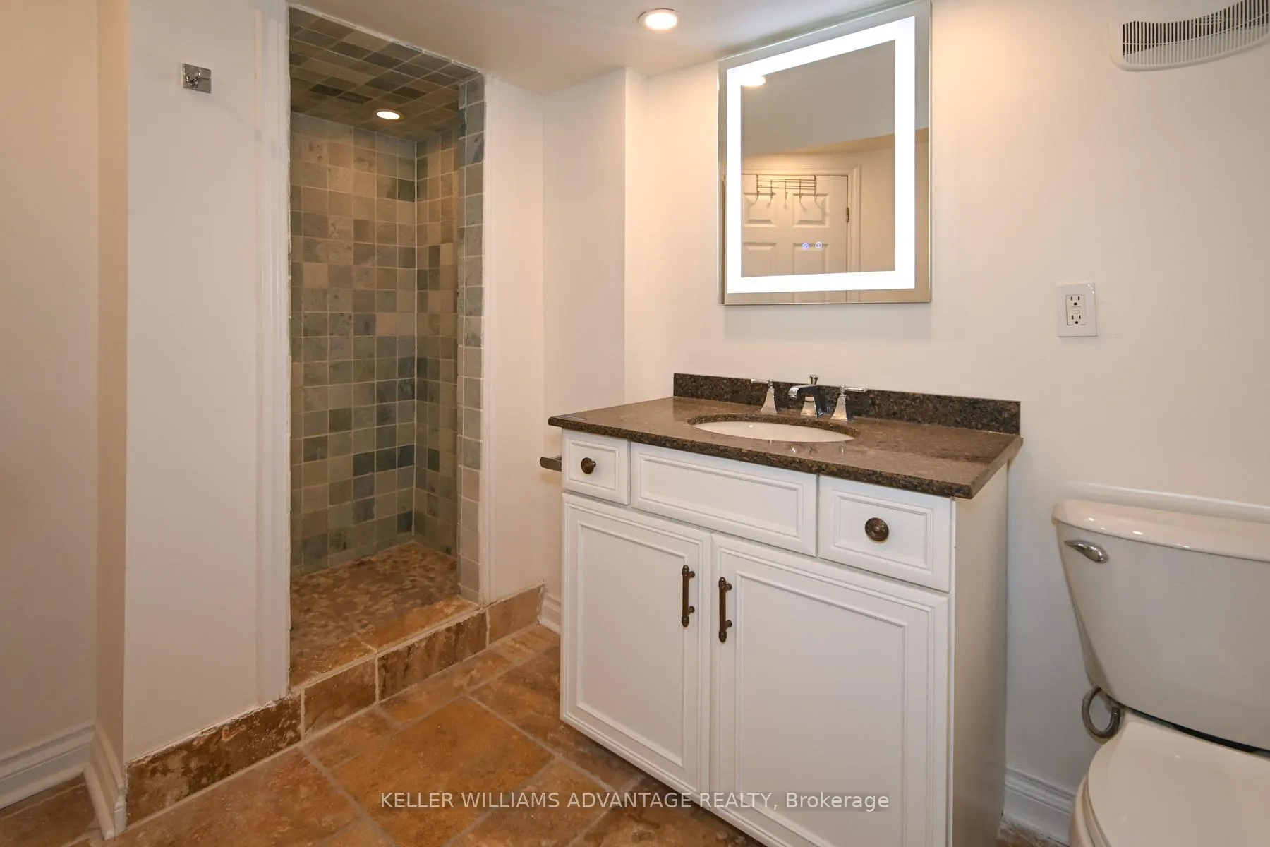 Photo 18 of Unit Back Lower, 132 Hammersmith Avenue, Toronto, The Beaches — HOMEH