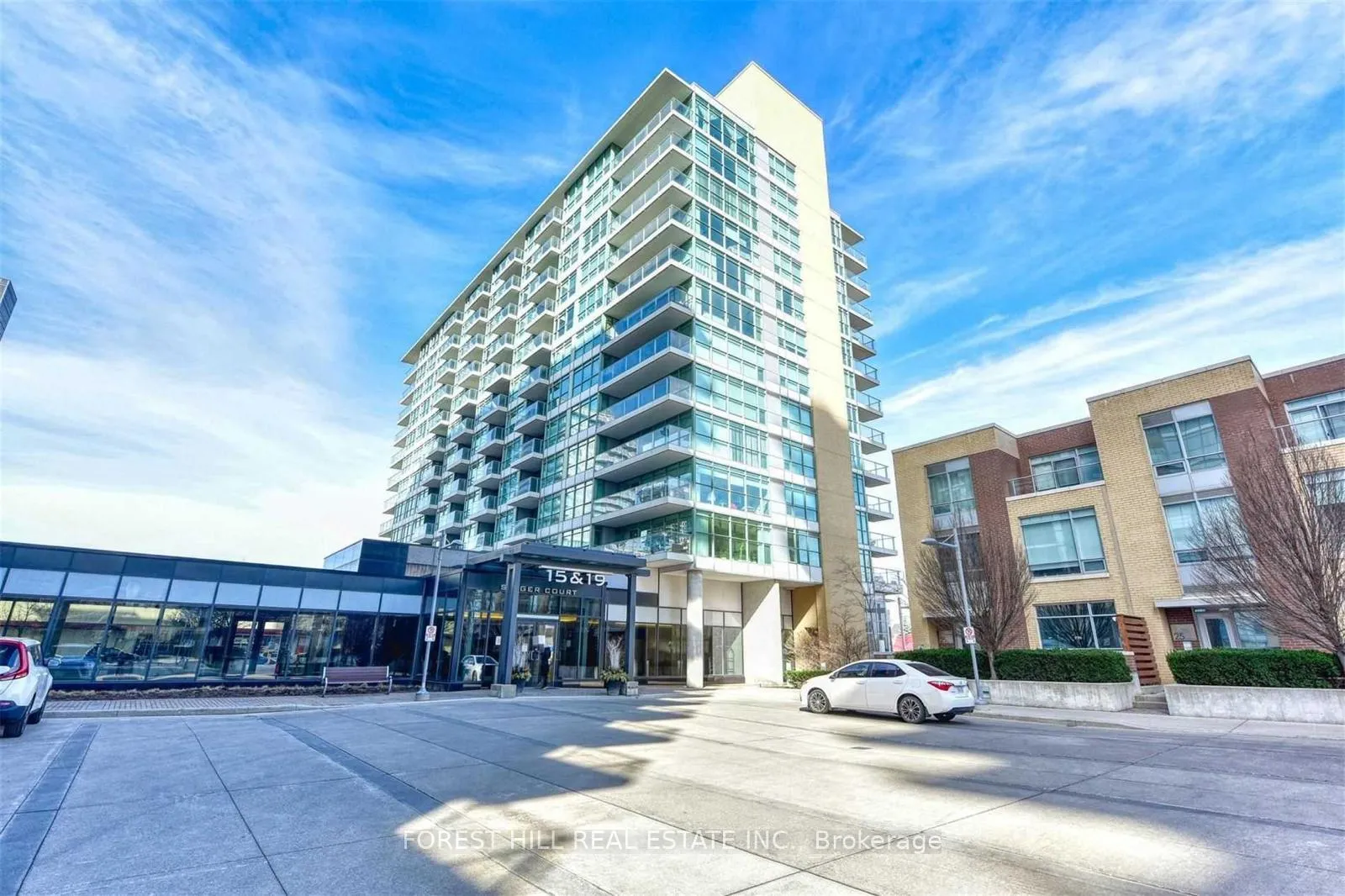 Front of Unit 609, 15 Singer Court