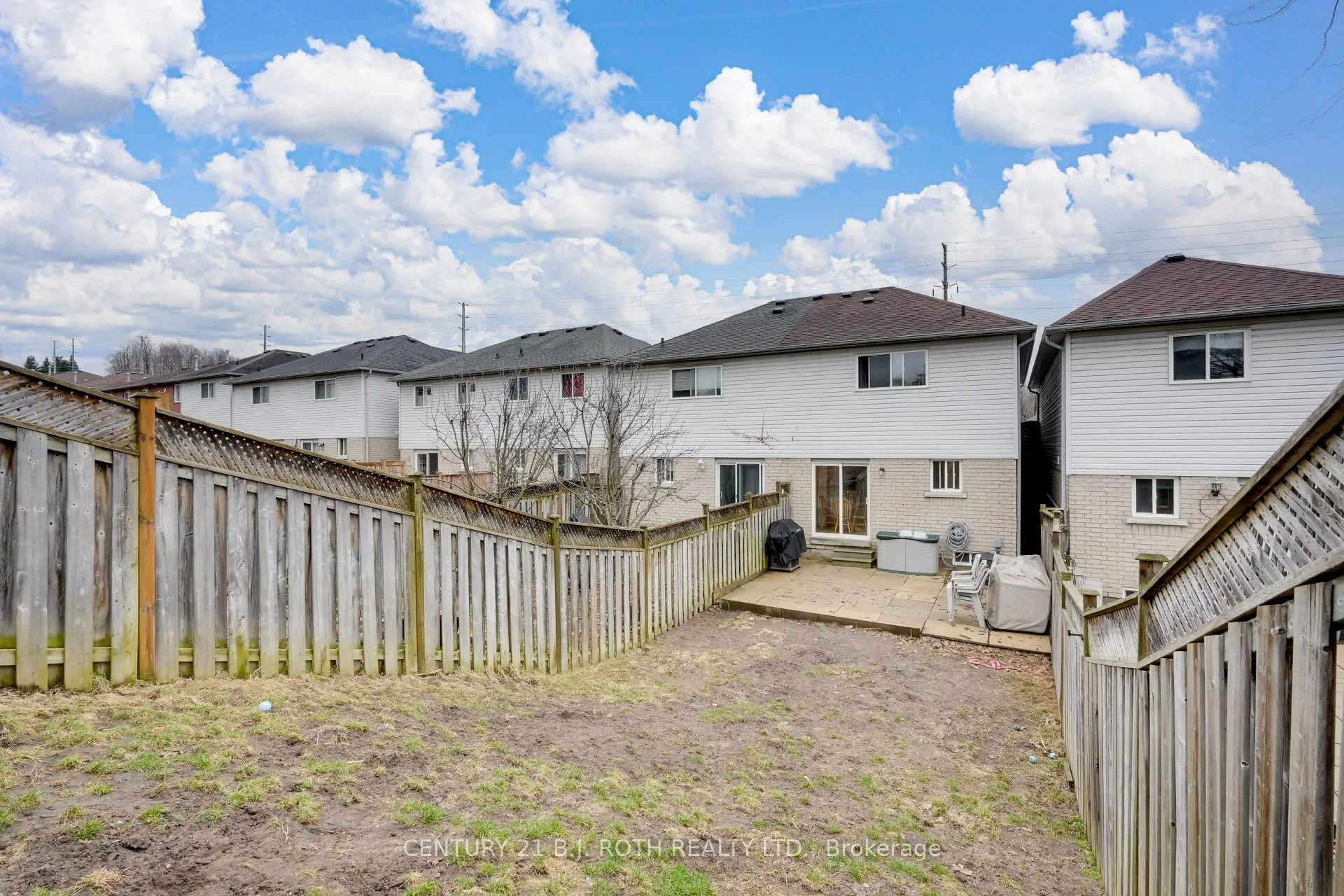 Photo 23 of 387 Ferndale Drive S, Barrie, Ardagh — HOMEH