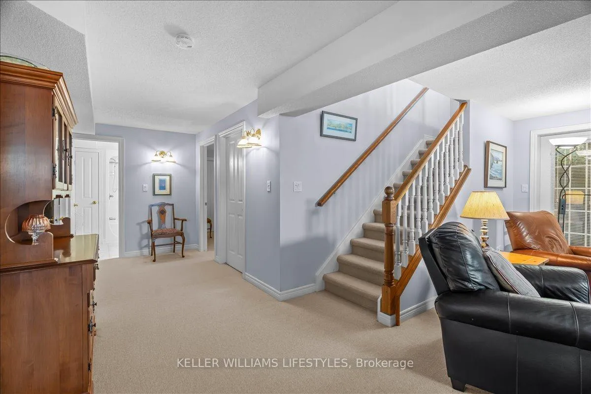 Photo 30 of 40 Lakeside Circle, Lambton Shores, Grand Bend — HOMEH