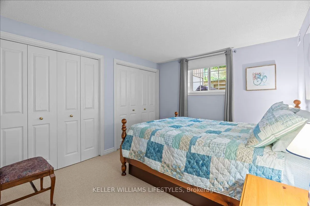 Photo 31 of 40 Lakeside Circle, Lambton Shores, Grand Bend — HOMEH