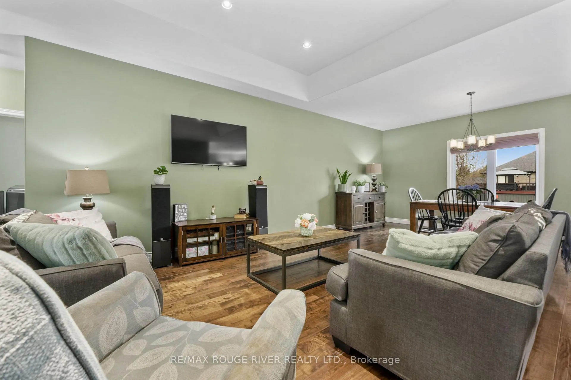 Photo 11 of 106 Pinnacle Street N, Brighton — HOMEH