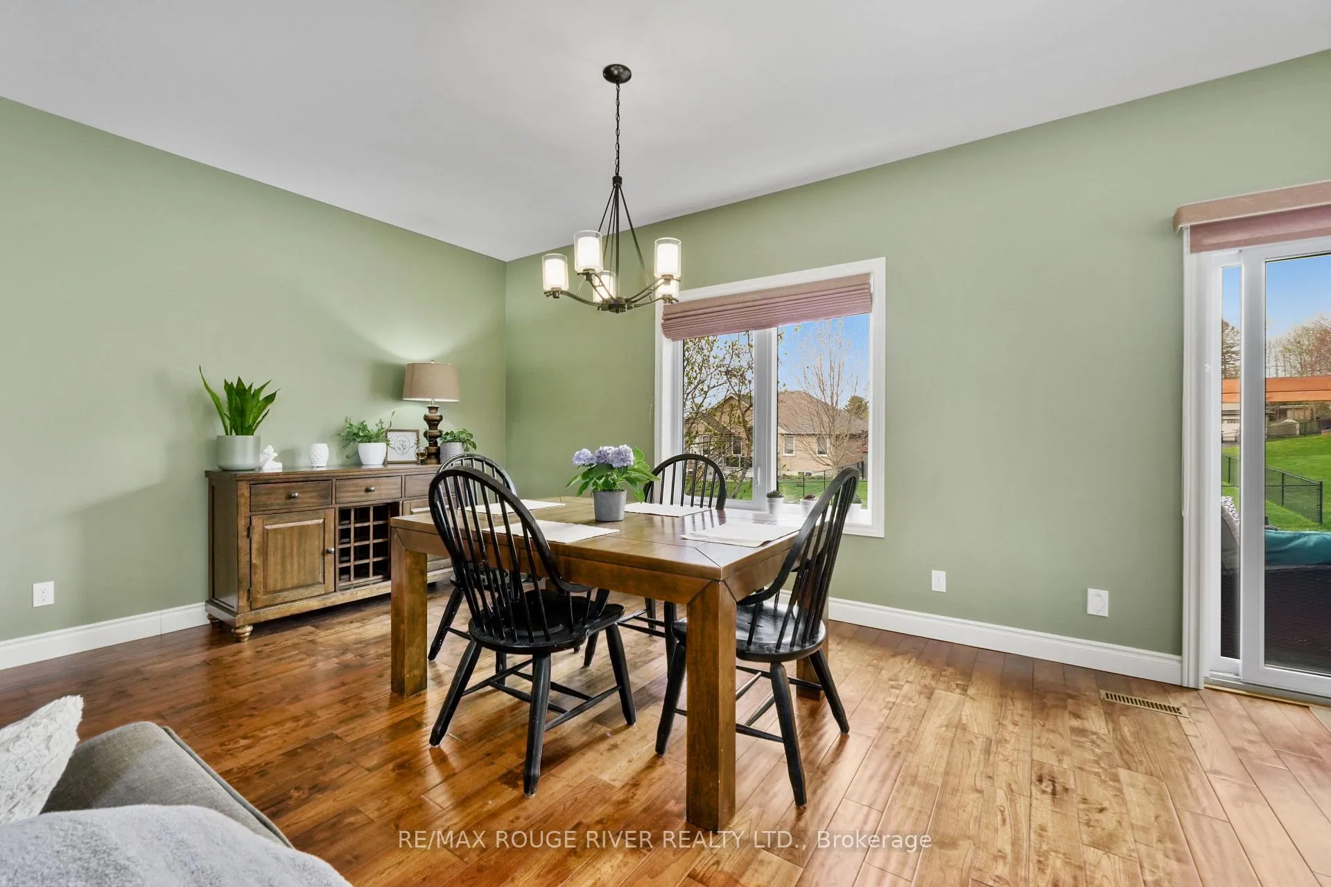 Photo 15 of 106 Pinnacle Street N, Brighton — HOMEH
