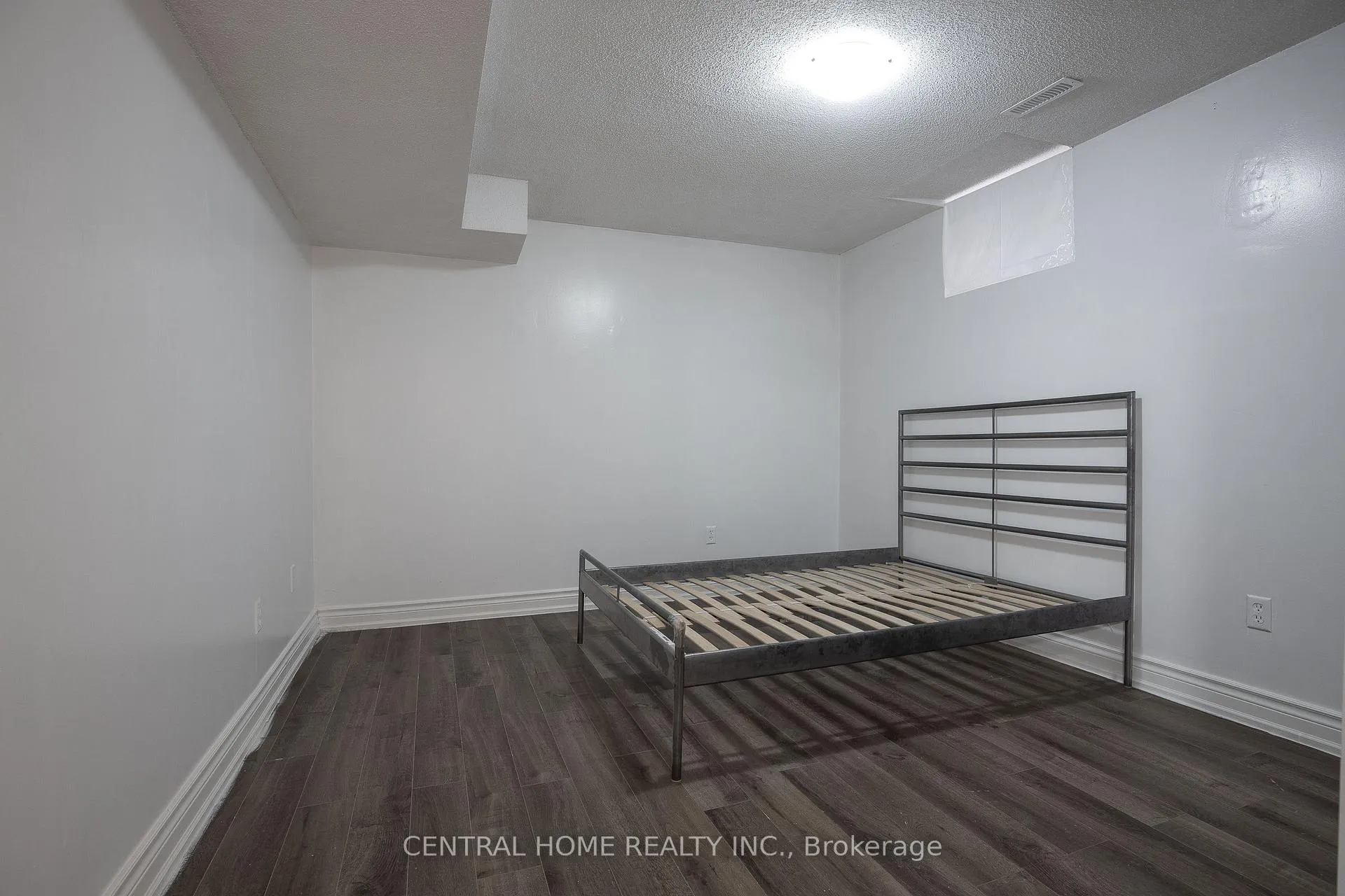 Photo 12 of Unit BSMT, 72 Stella Drive, Markham, Middlefield — HOMEH