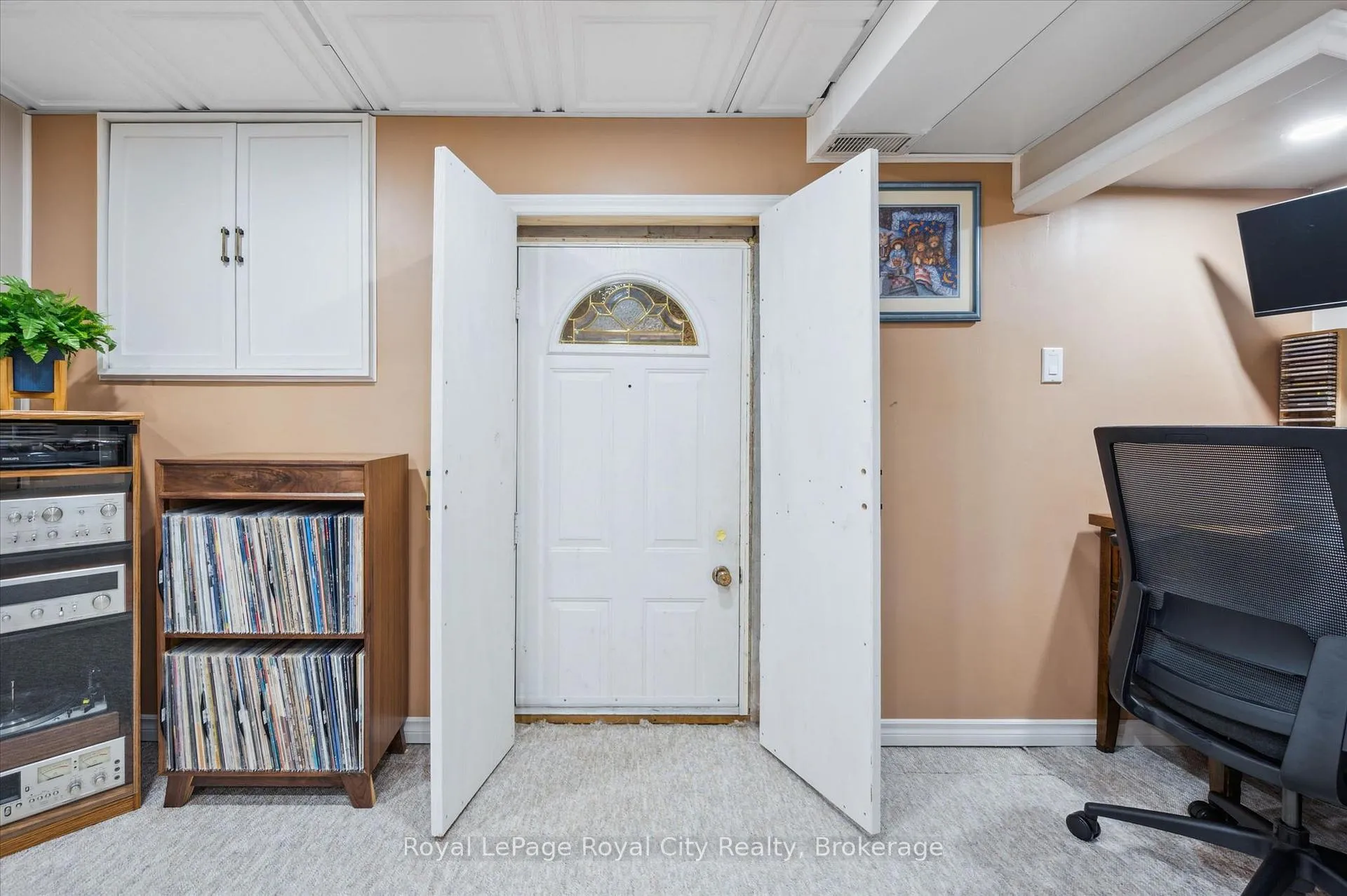 Photo 34 of 94 Webster Street, Wilmot — HOMEH