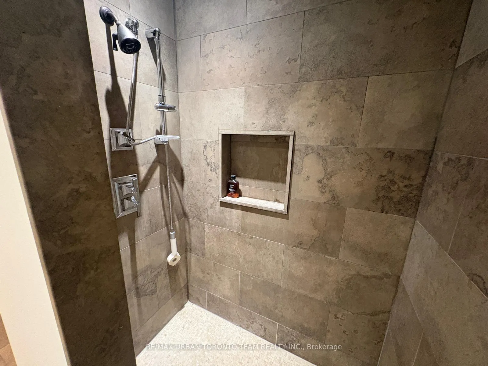 Photo 31 of Unit 303, 80 Yorkville Avenue, Toronto, The Annex — HOMEH