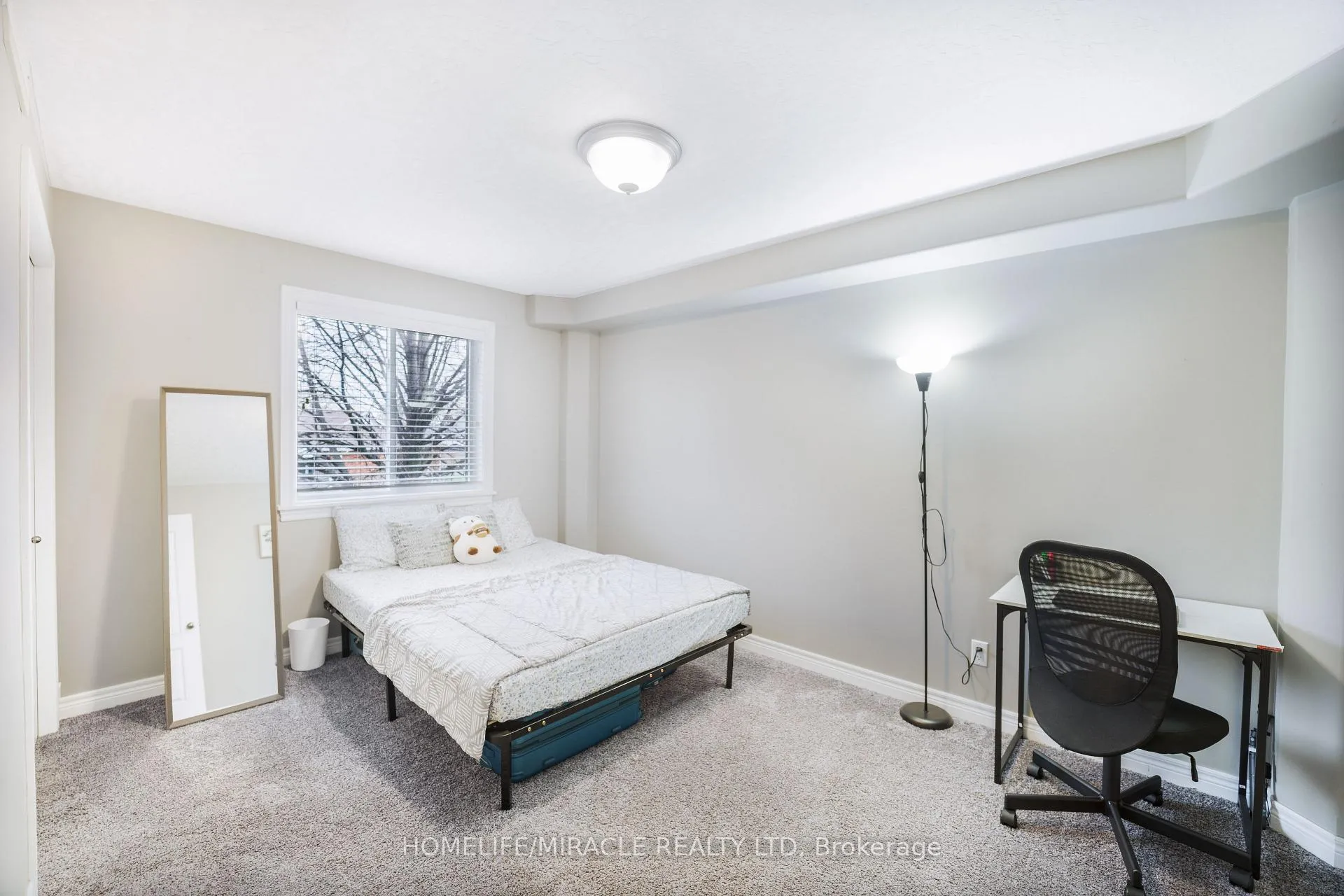 Photo 14 of Unit 203, 50 Whitlaw Way, Brant, Paris — HOMEH