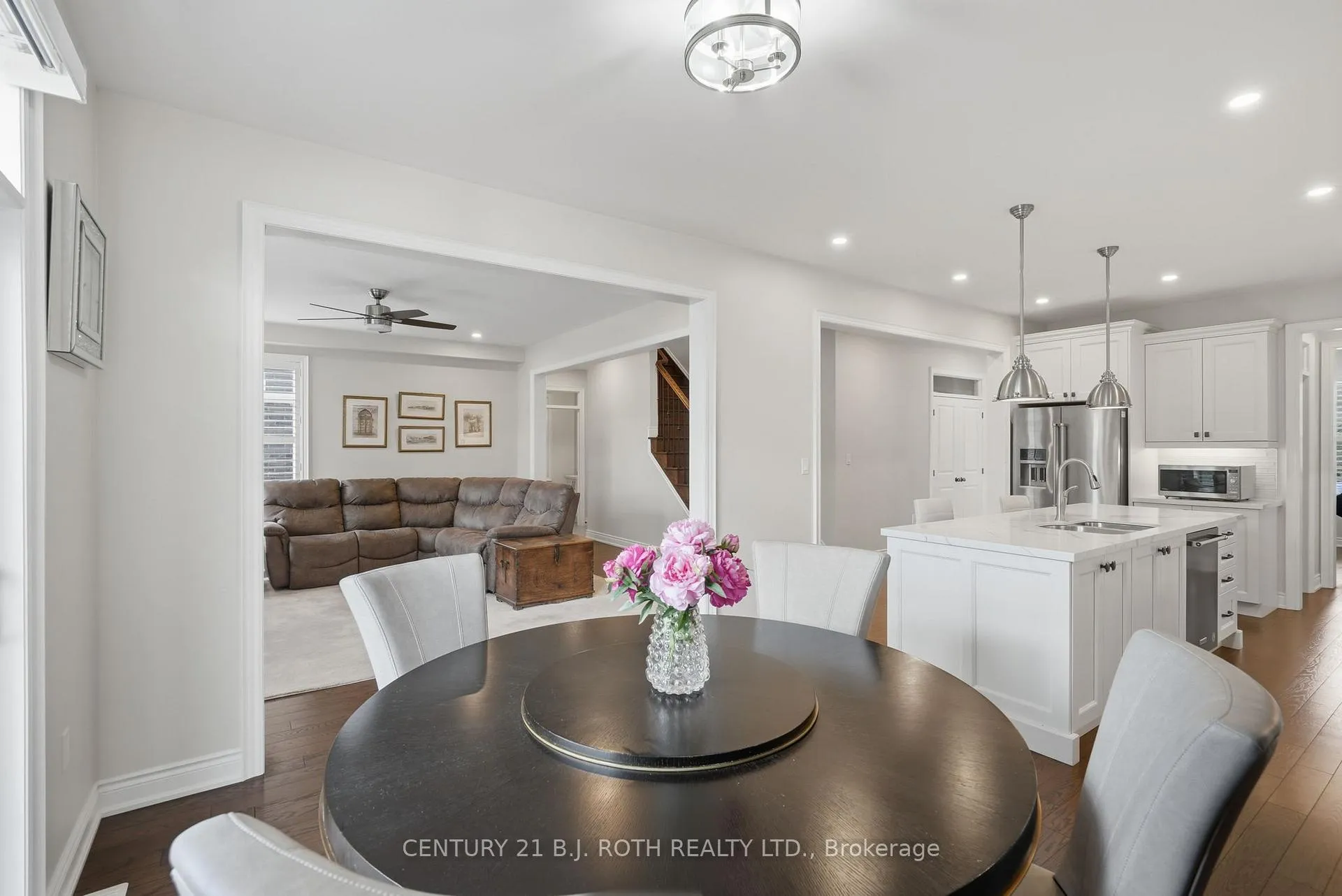 Photo 15 of 30 Capps Drive, Barrie, Bayshore — HOMEH