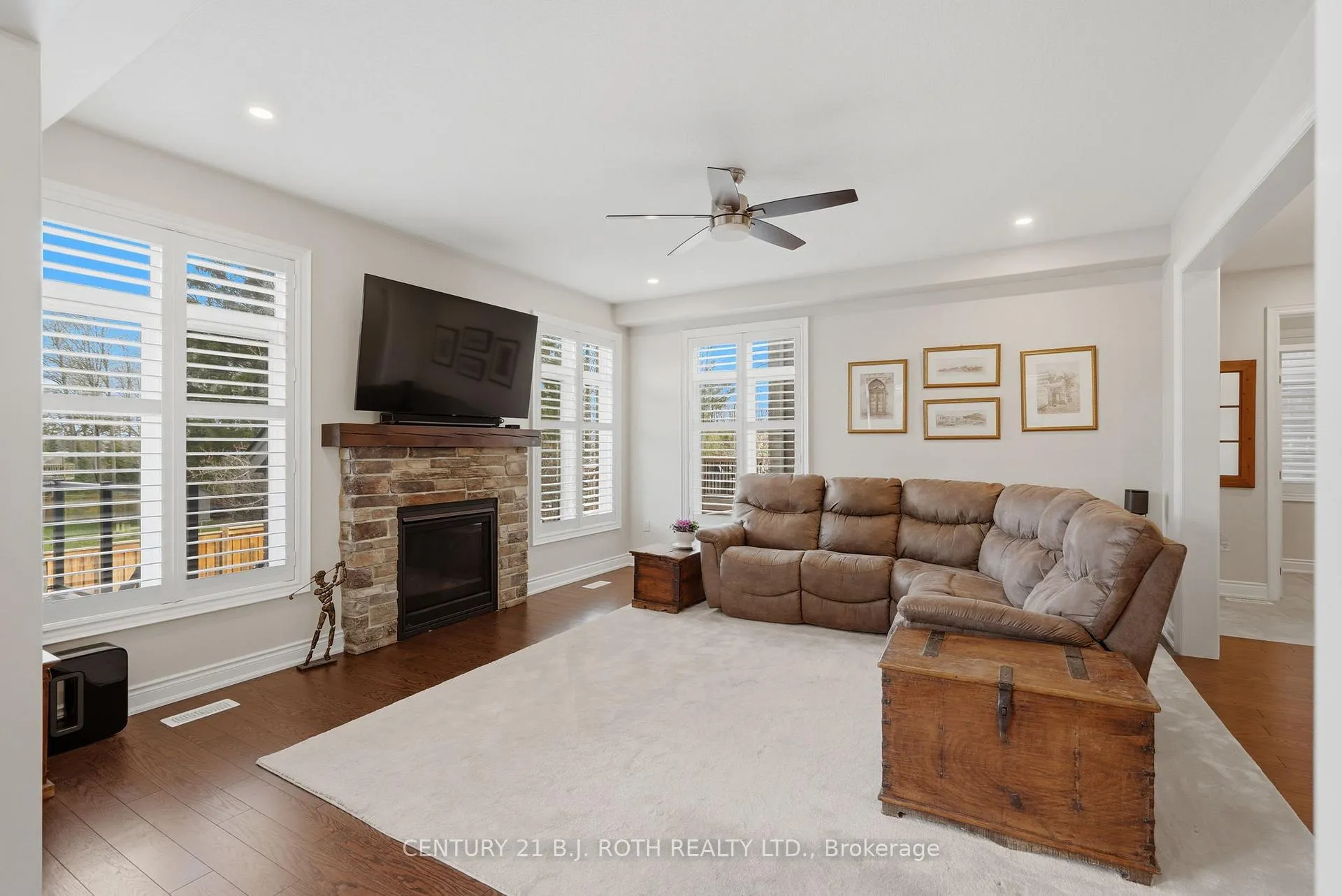Photo 16 of 30 Capps Drive, Barrie, Bayshore — HOMEH