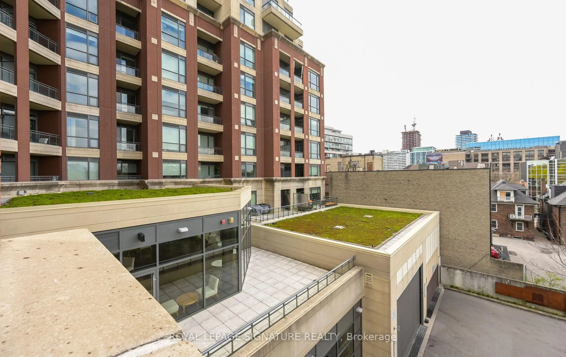 Photo 37 of Unit 323, 23 Glebe Road, Toronto, Yonge-Eglinton — HOMEH
