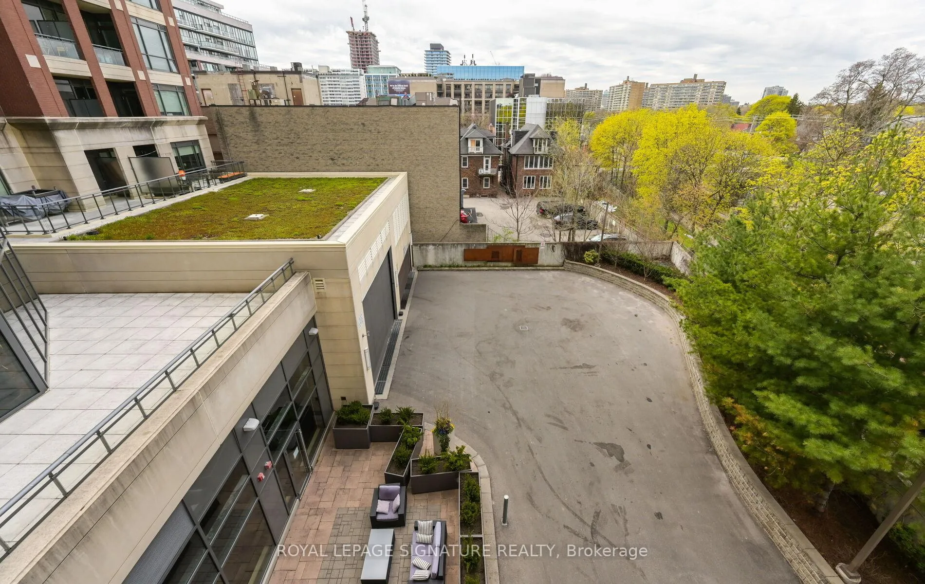 Photo 38 of Unit 323, 23 Glebe Road, Toronto, Yonge-Eglinton — HOMEH