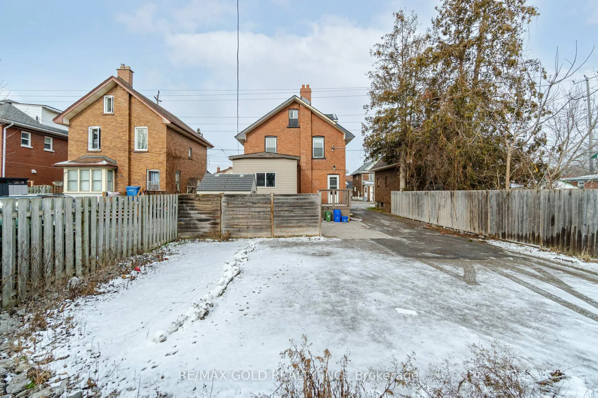 Photo 44 of 161 Adelaide Avenue E, Oshawa, O'Neill — HOMEH