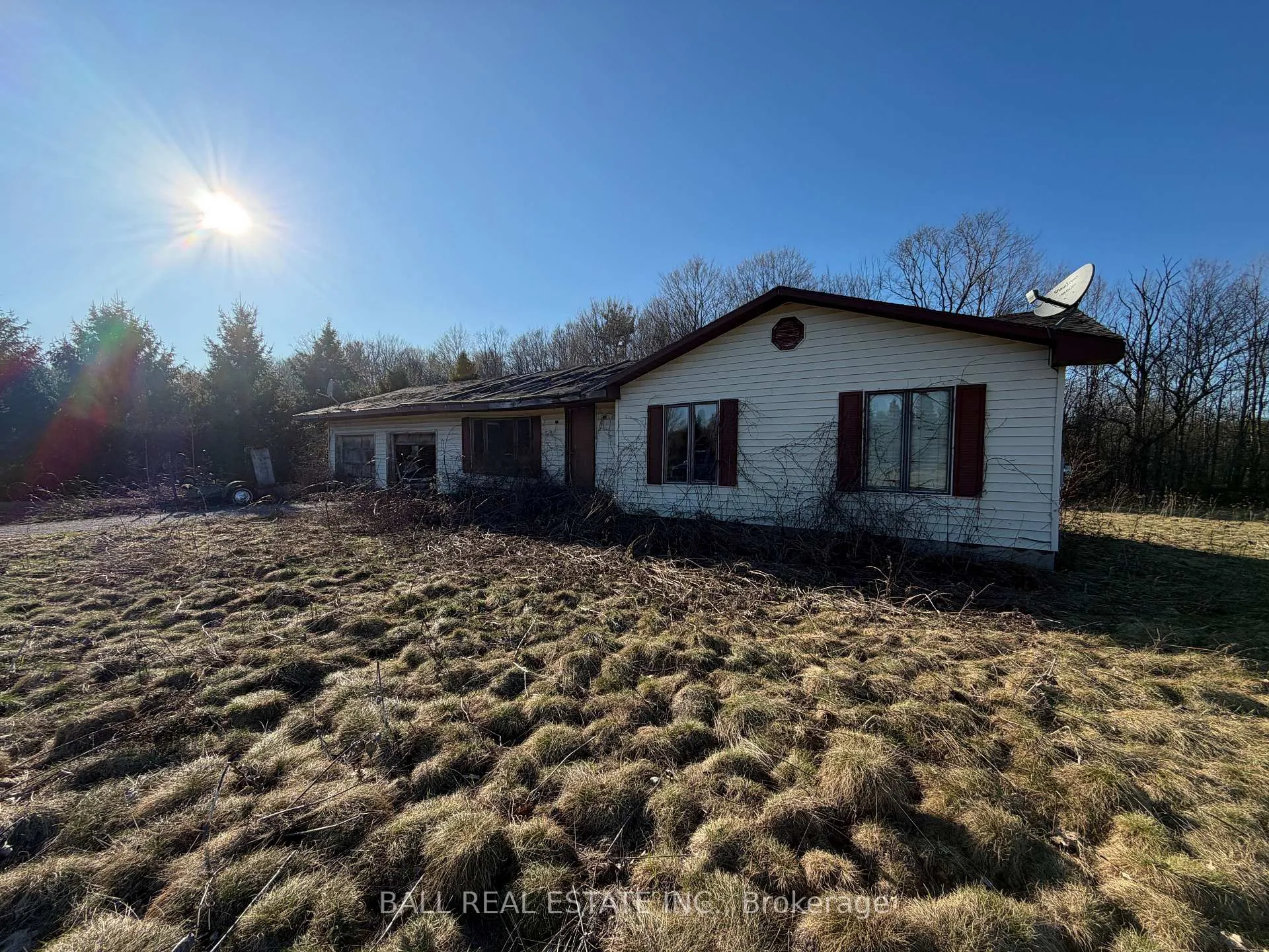 Photo 4 of 892 Carmel Crescent, Cavan Monaghan, Cavan Twp — HOMEH