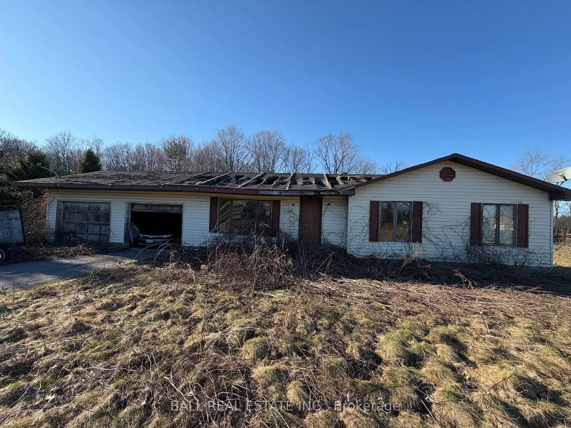 Photo 5 of 892 Carmel Crescent, Cavan Monaghan, Cavan Twp — HOMEH