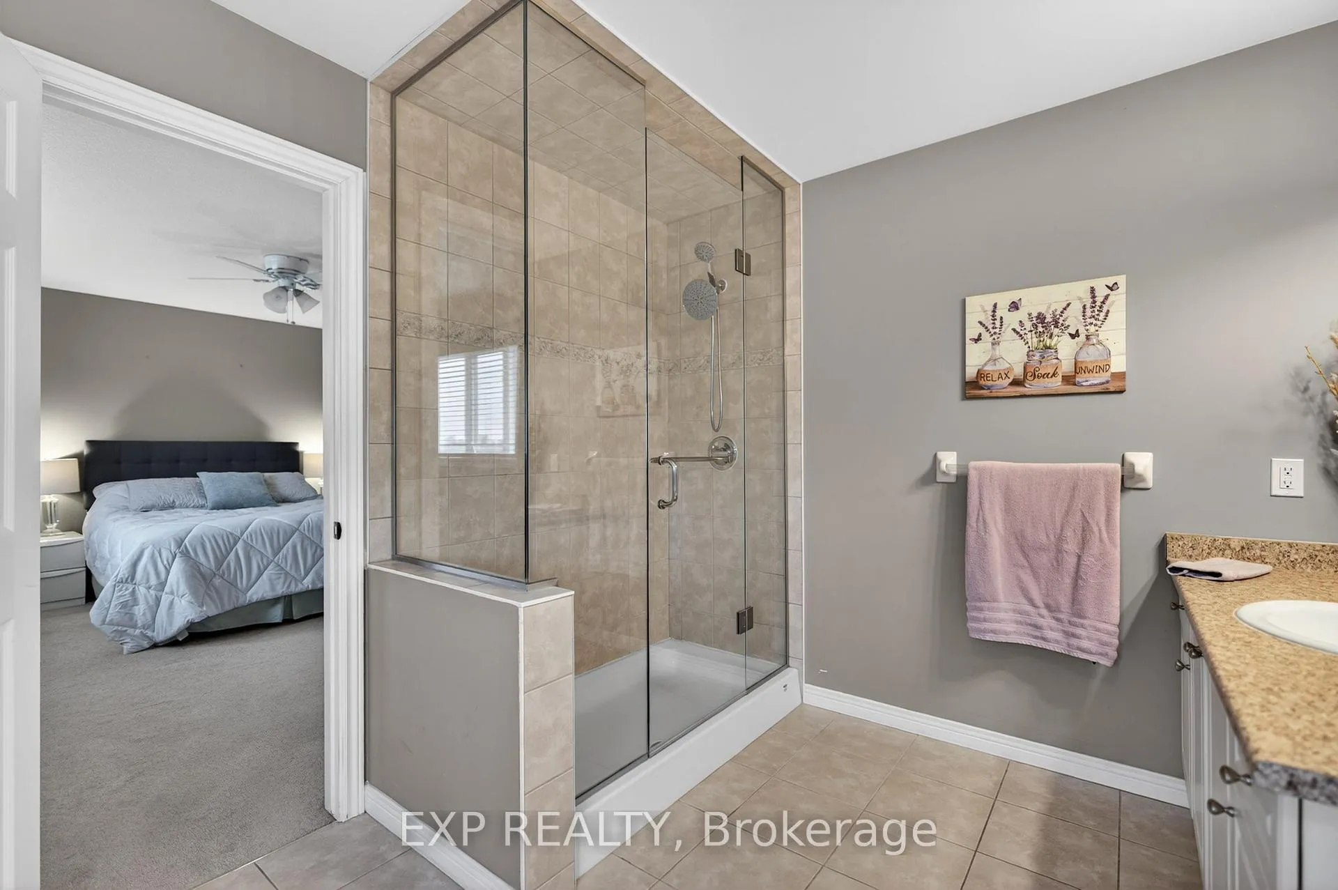 Photo 30 of 65 Periwinkle Drive, Hamilton, Rural Glanbrook — HOMEH